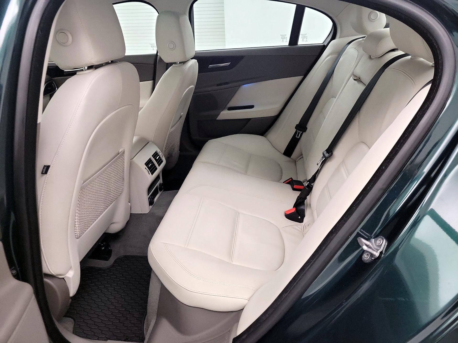 Thumbnail: 2017 Jaguar XE - 19