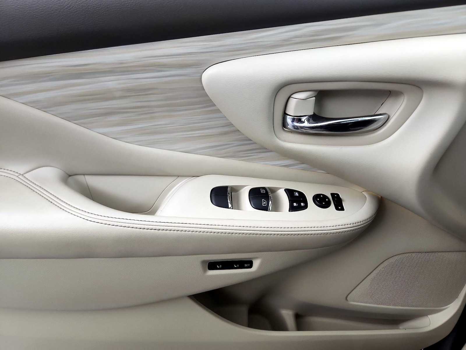 2016 Nissan Murano Platinum - Photo 11