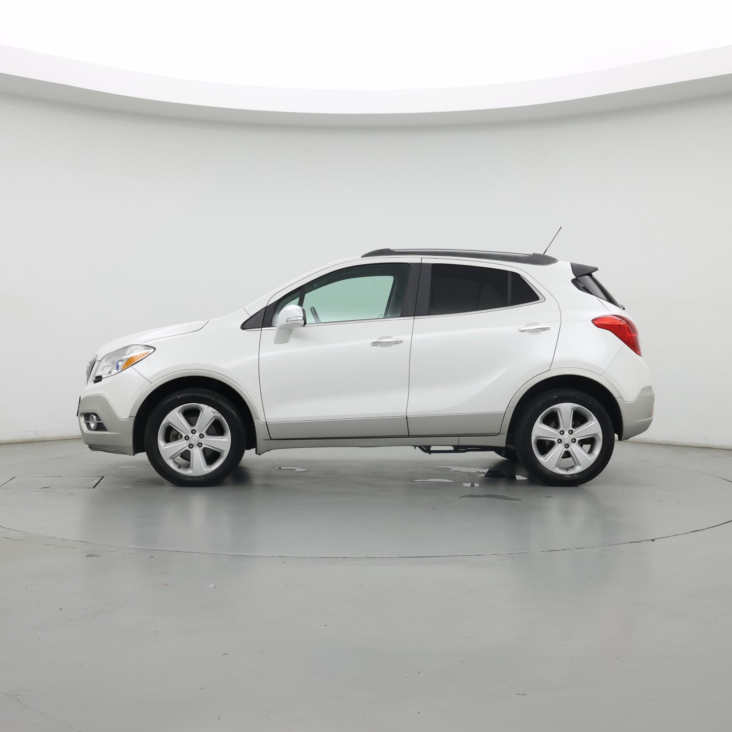 Thumbnail: 2015 Buick Encore - 3