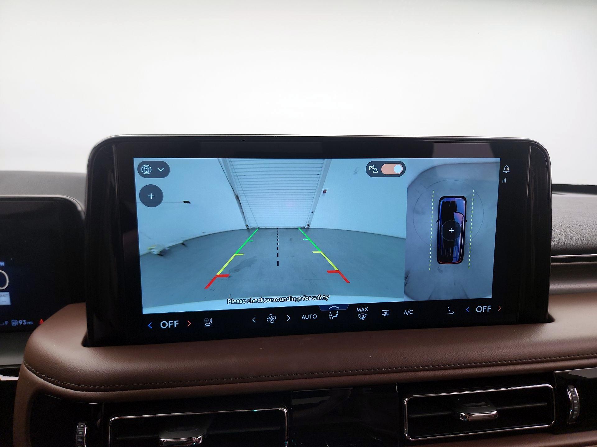 Thumbnail: 2025 Lincoln Aviator - 12