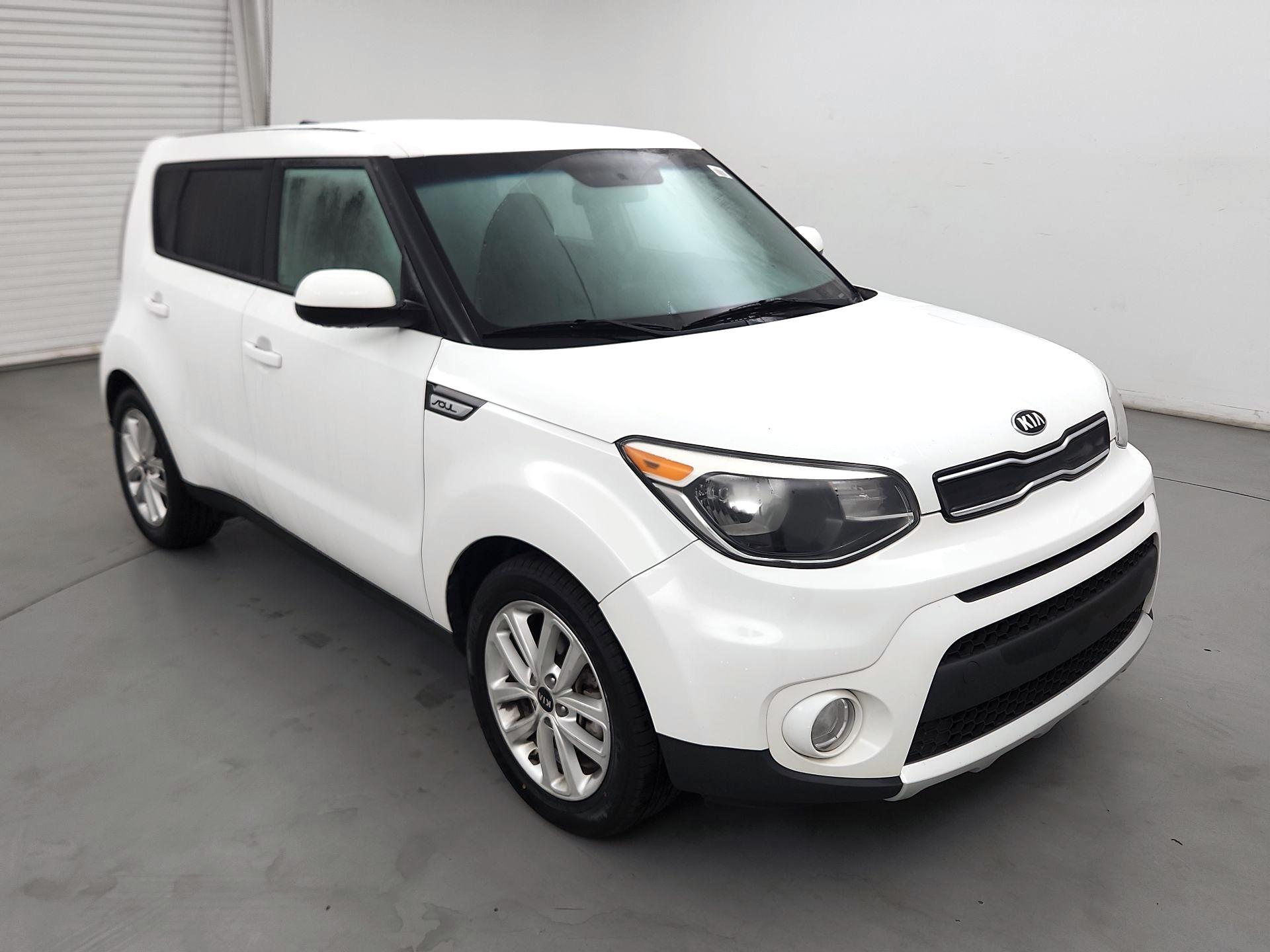 Thumbnail: 2017 Kia Soul - 1
