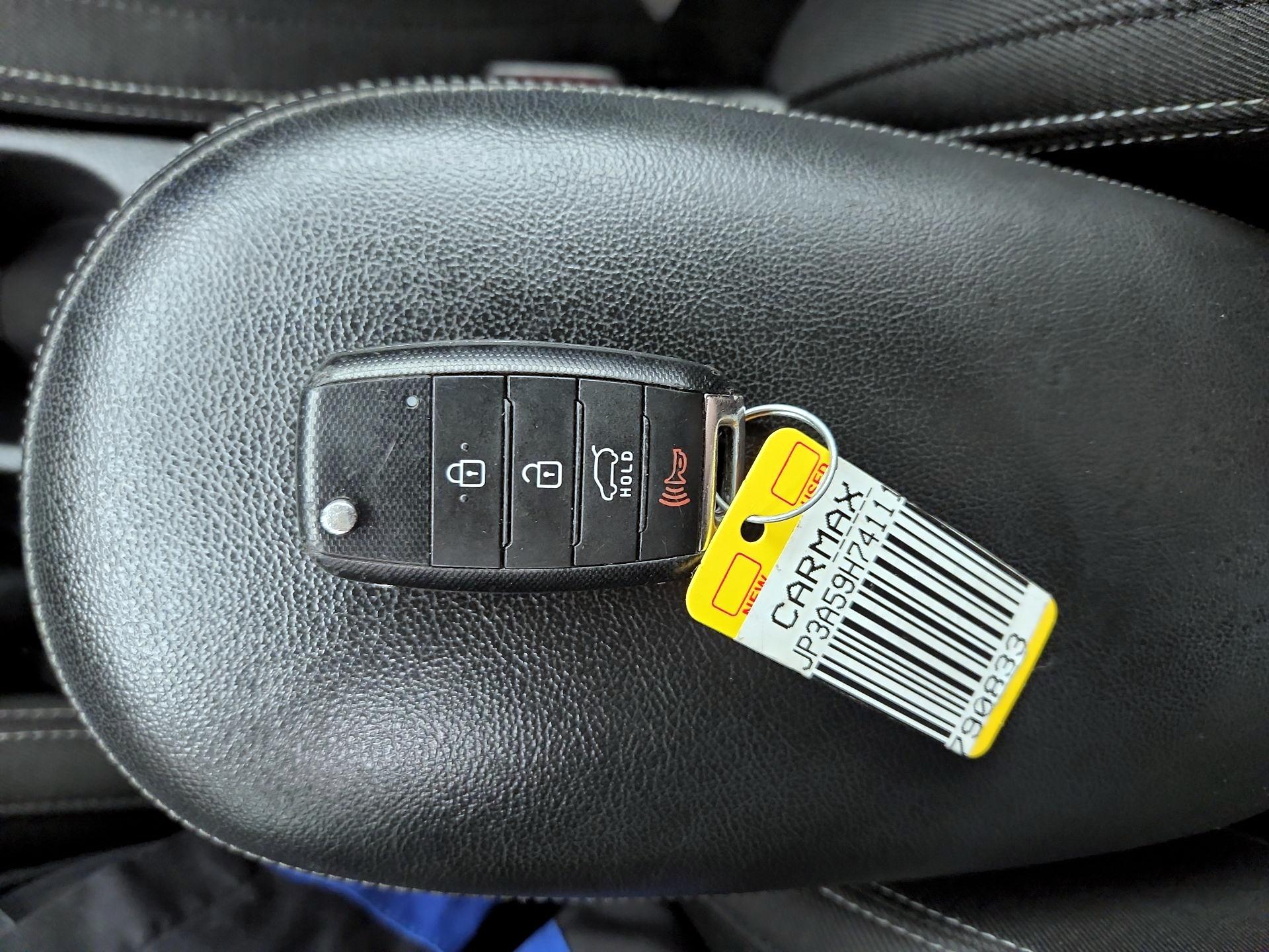 Thumbnail: 2017 Kia Soul - 20