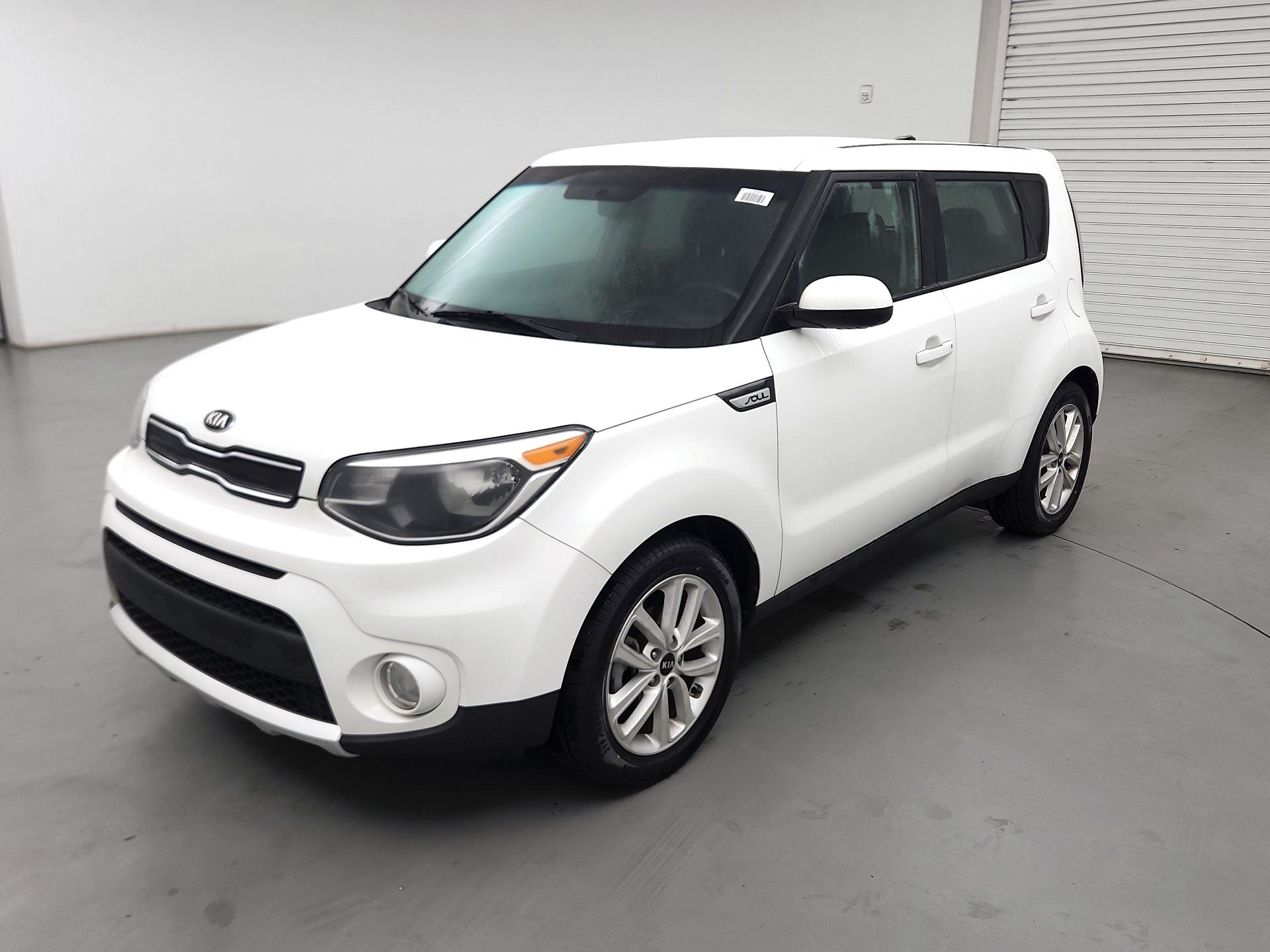 Thumbnail: 2017 Kia Soul - 3
