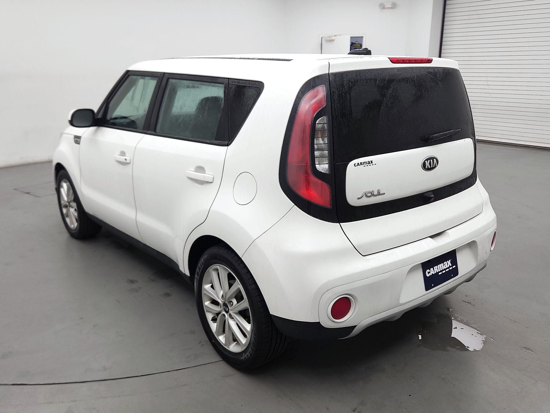 Thumbnail: 2017 Kia Soul - 7