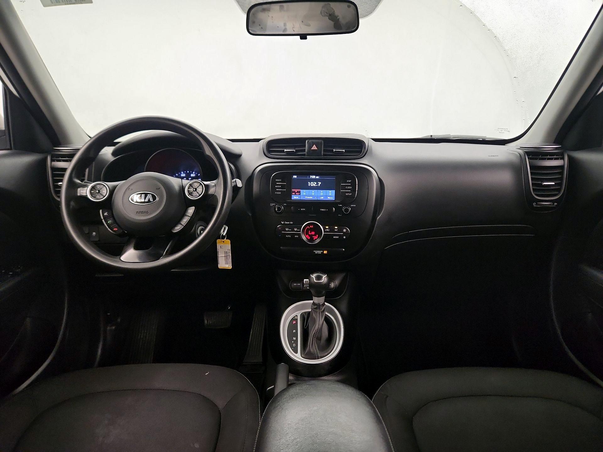 Thumbnail: 2017 Kia Soul - 8