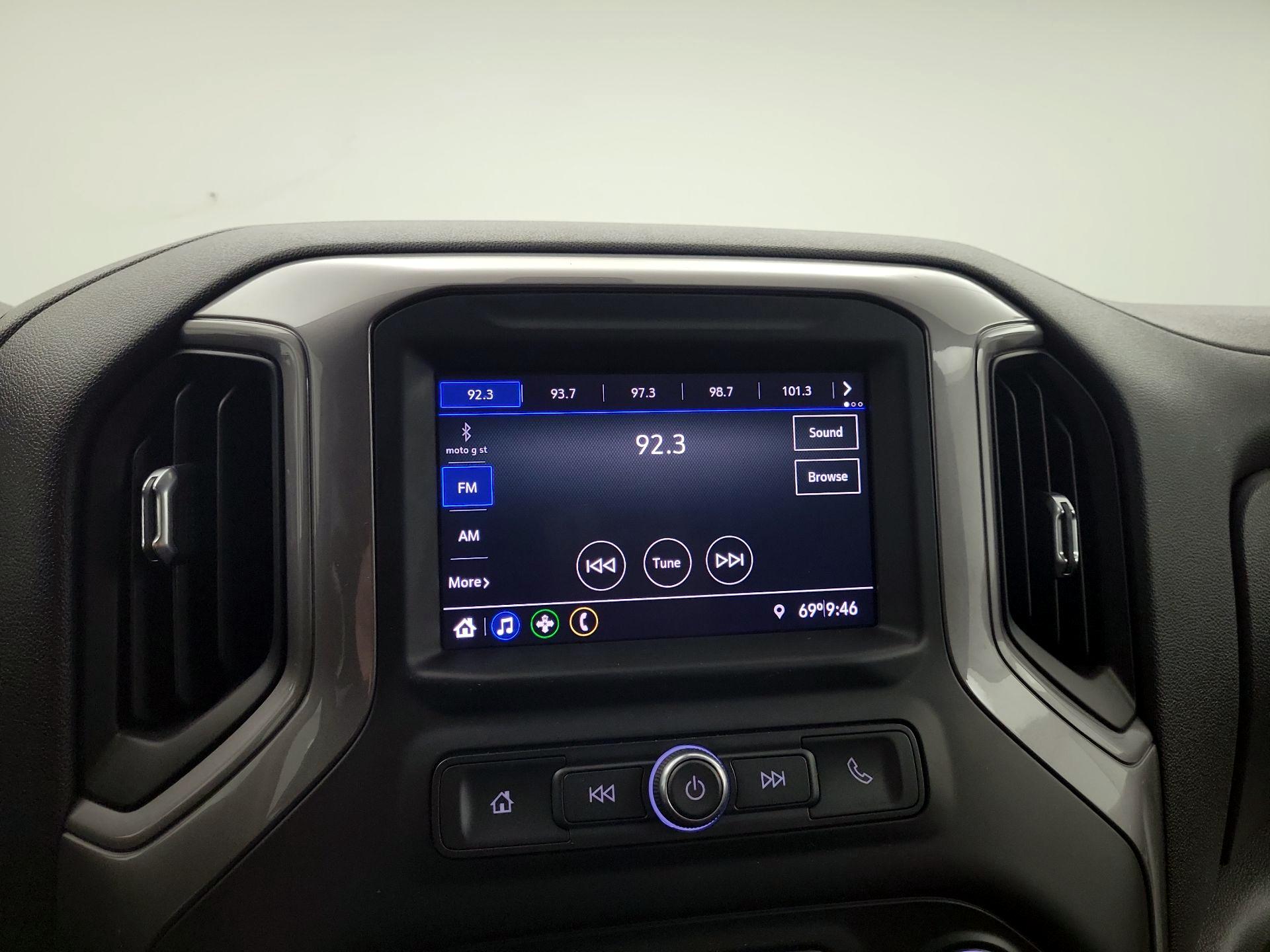 Thumbnail: 2020 Chevrolet Silverado 1500 - 13