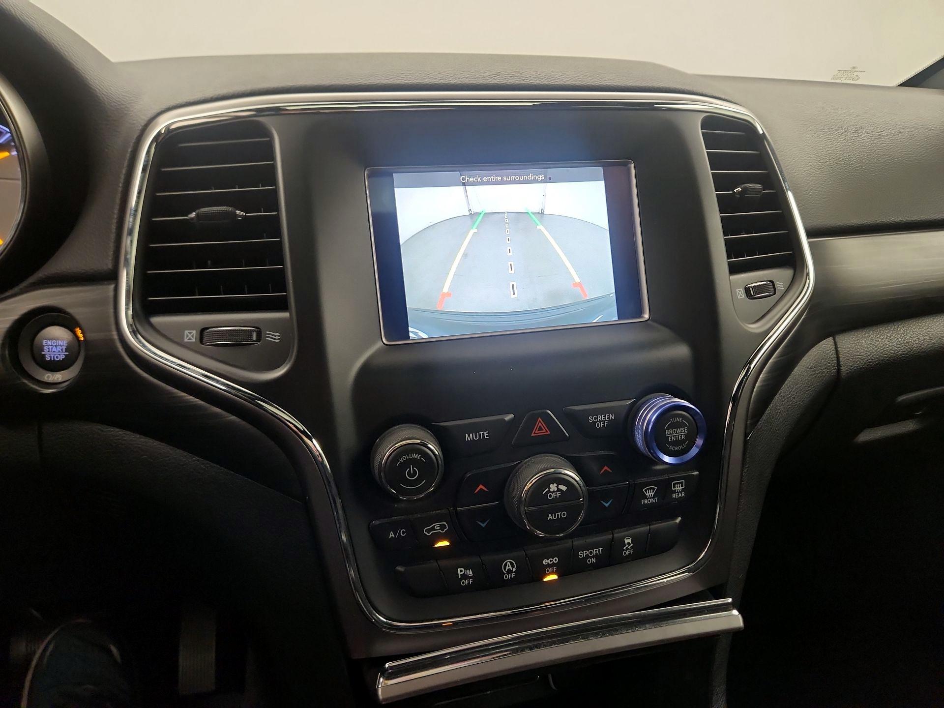 Thumbnail: 2019 Jeep Grand Cherokee - 11