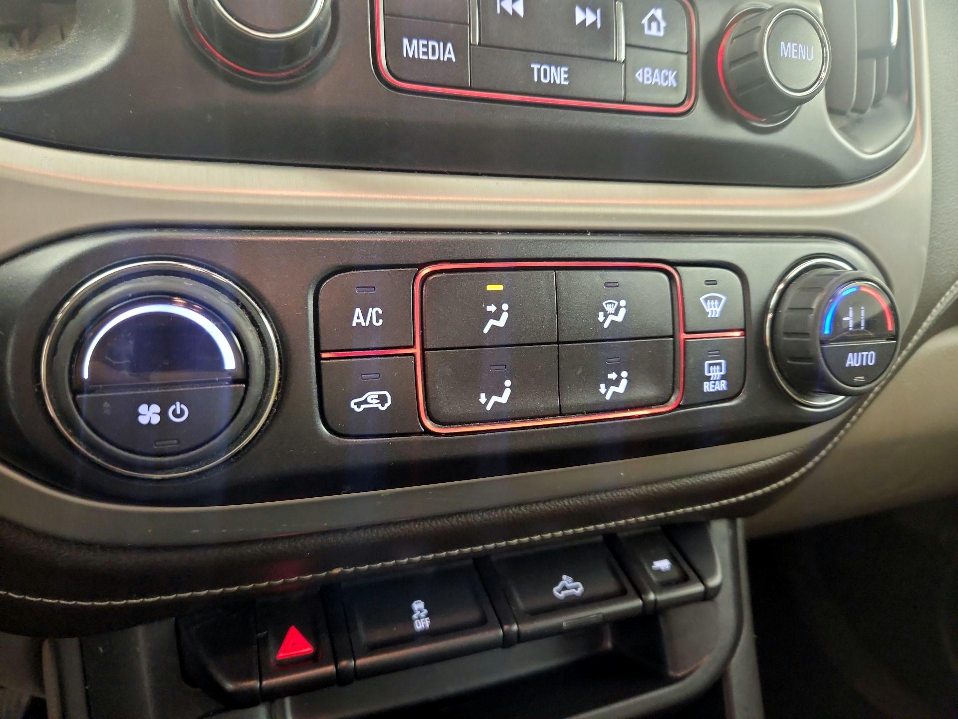 Thumbnail: 2016 GMC Canyon - 14