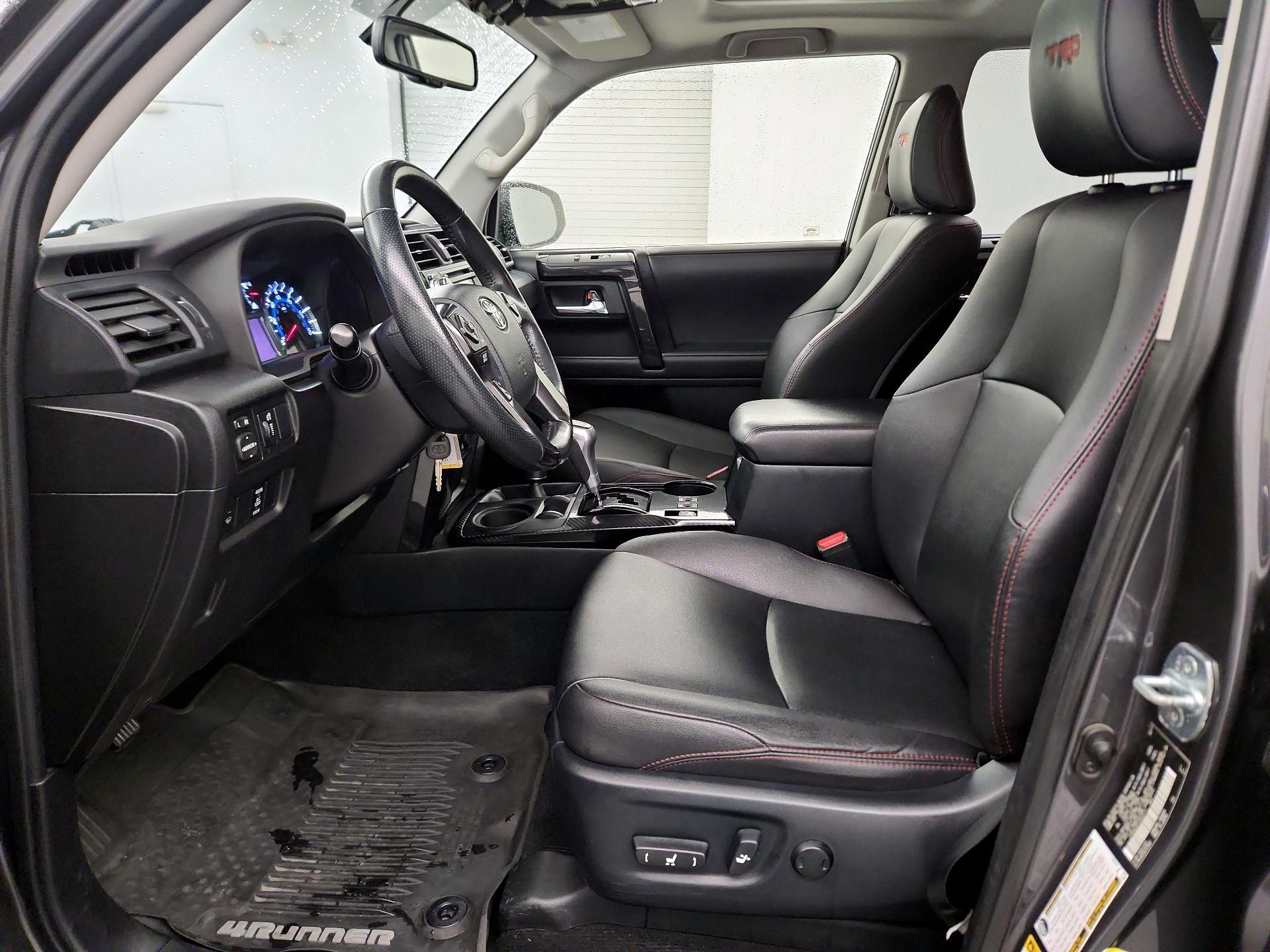 Thumbnail: 2018 Toyota 4Runner - 9