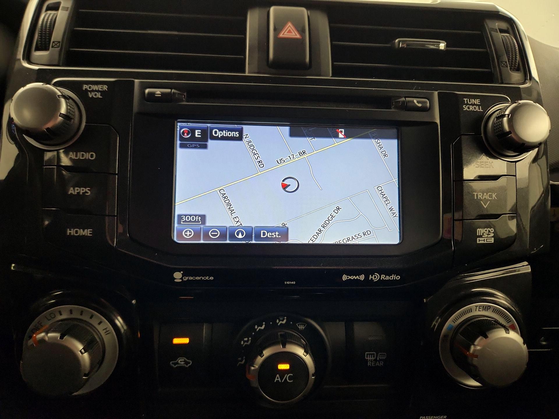 Thumbnail: 2018 Toyota 4Runner - 12