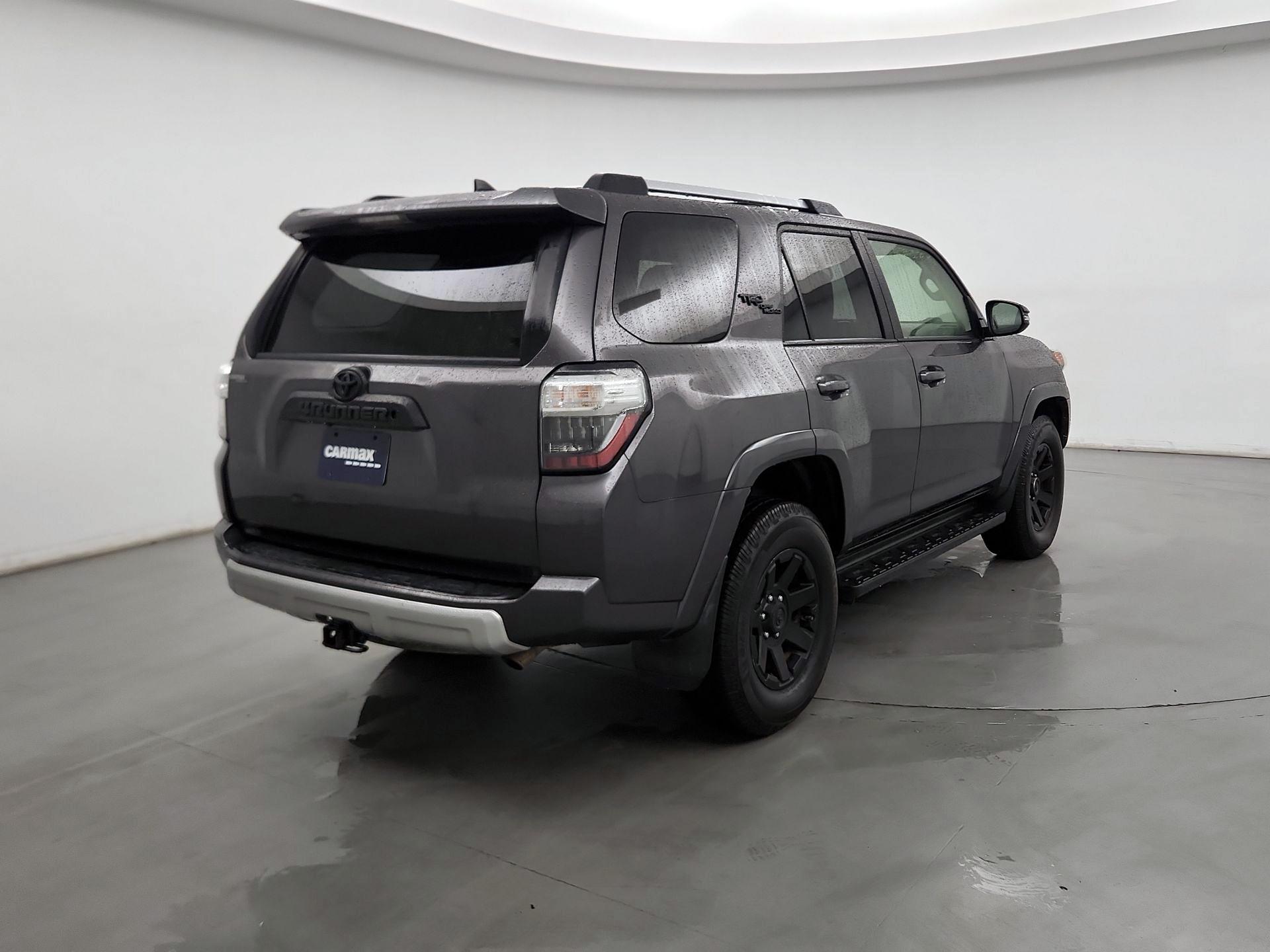 Thumbnail: 2018 Toyota 4Runner - 5