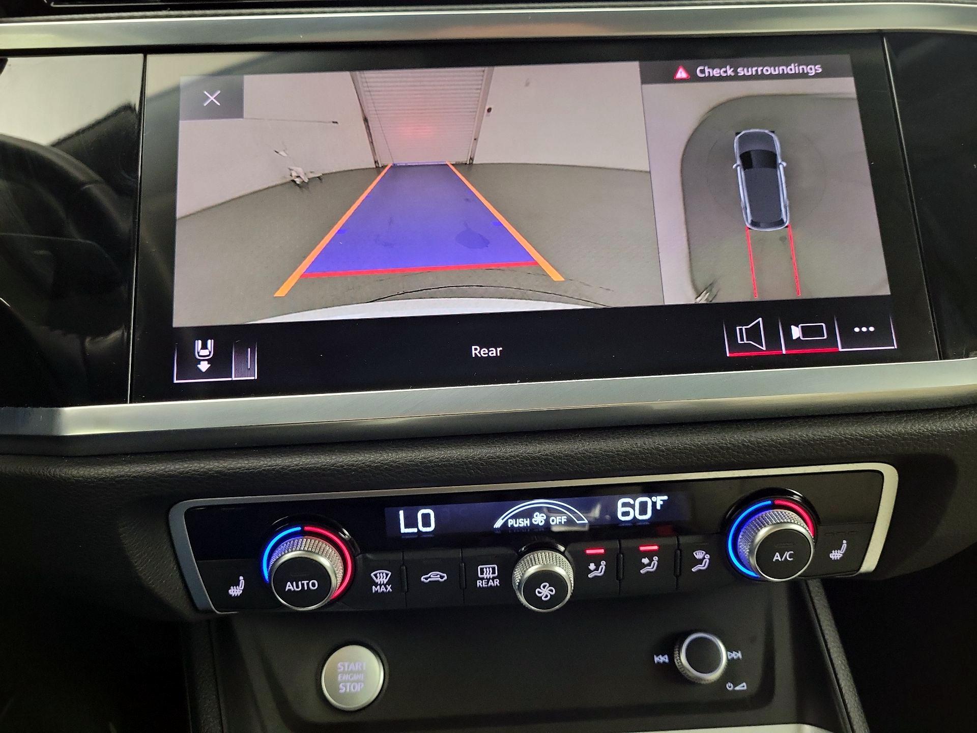 Thumbnail: 2020 Audi Q3 - 15