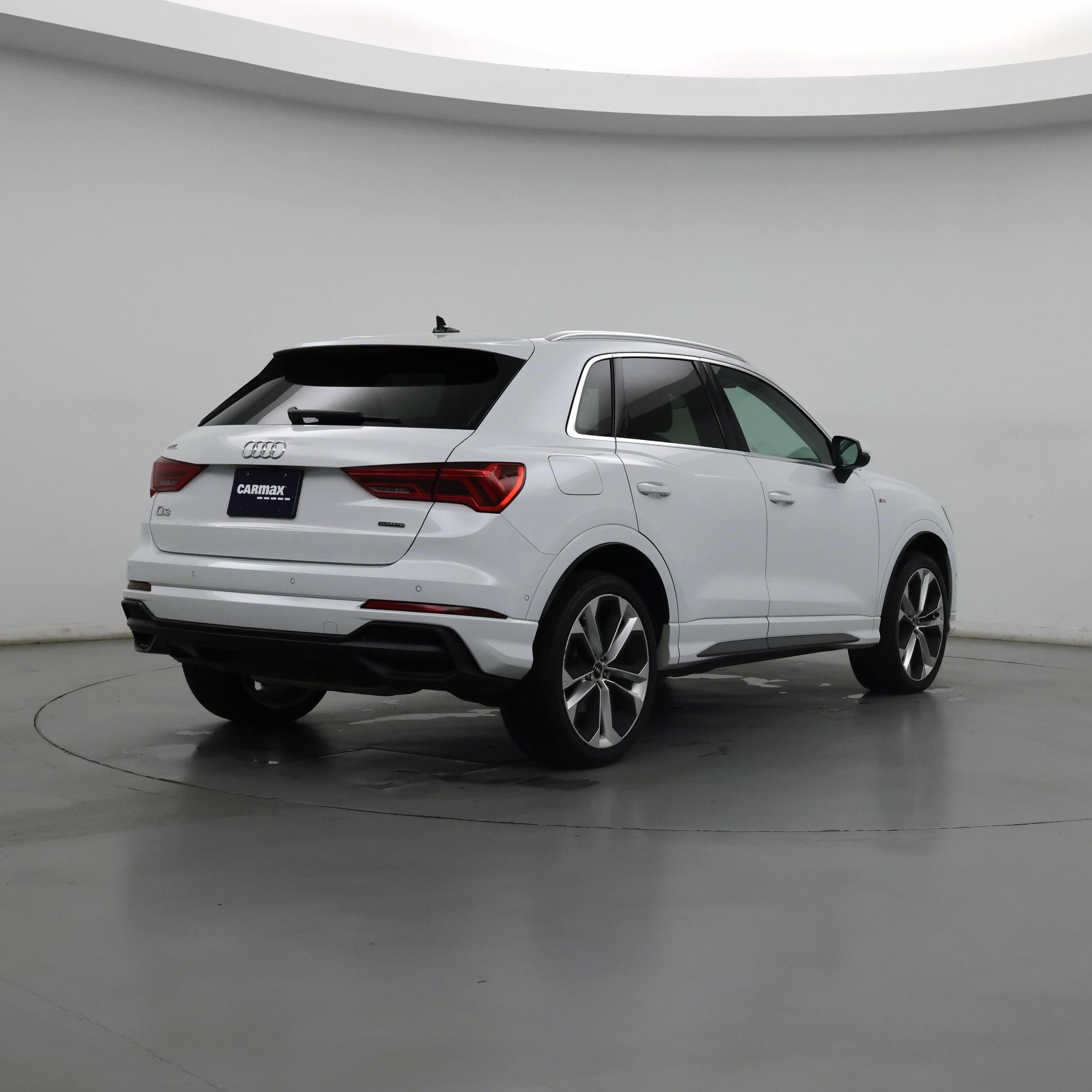 Thumbnail: 2020 Audi Q3 - 8