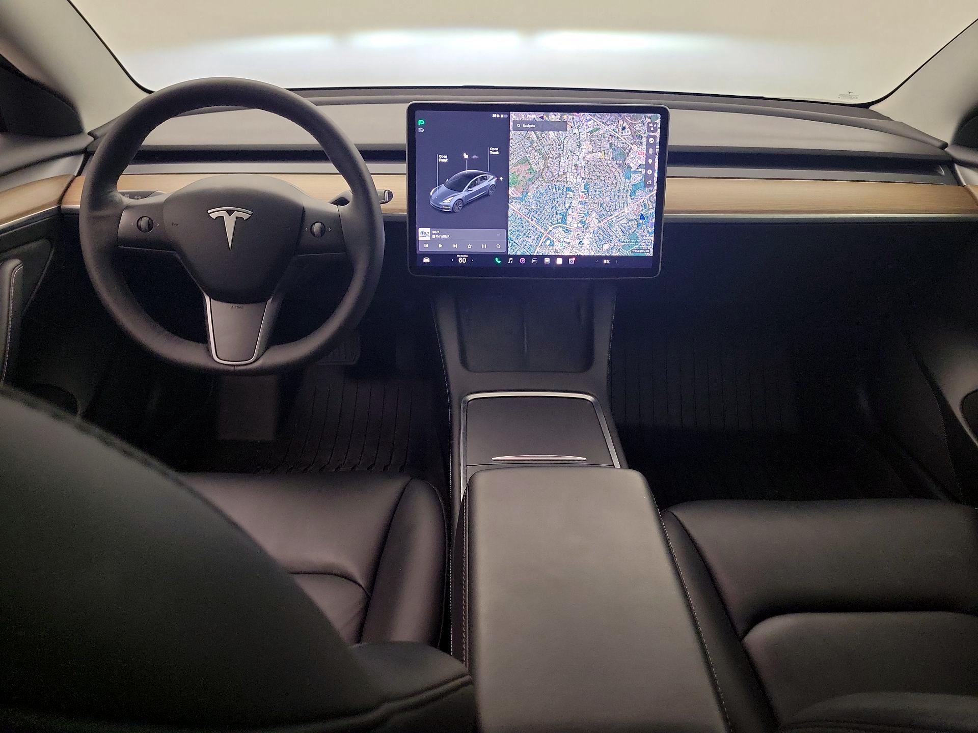 Thumbnail: 2021 Tesla Model 3 - 8