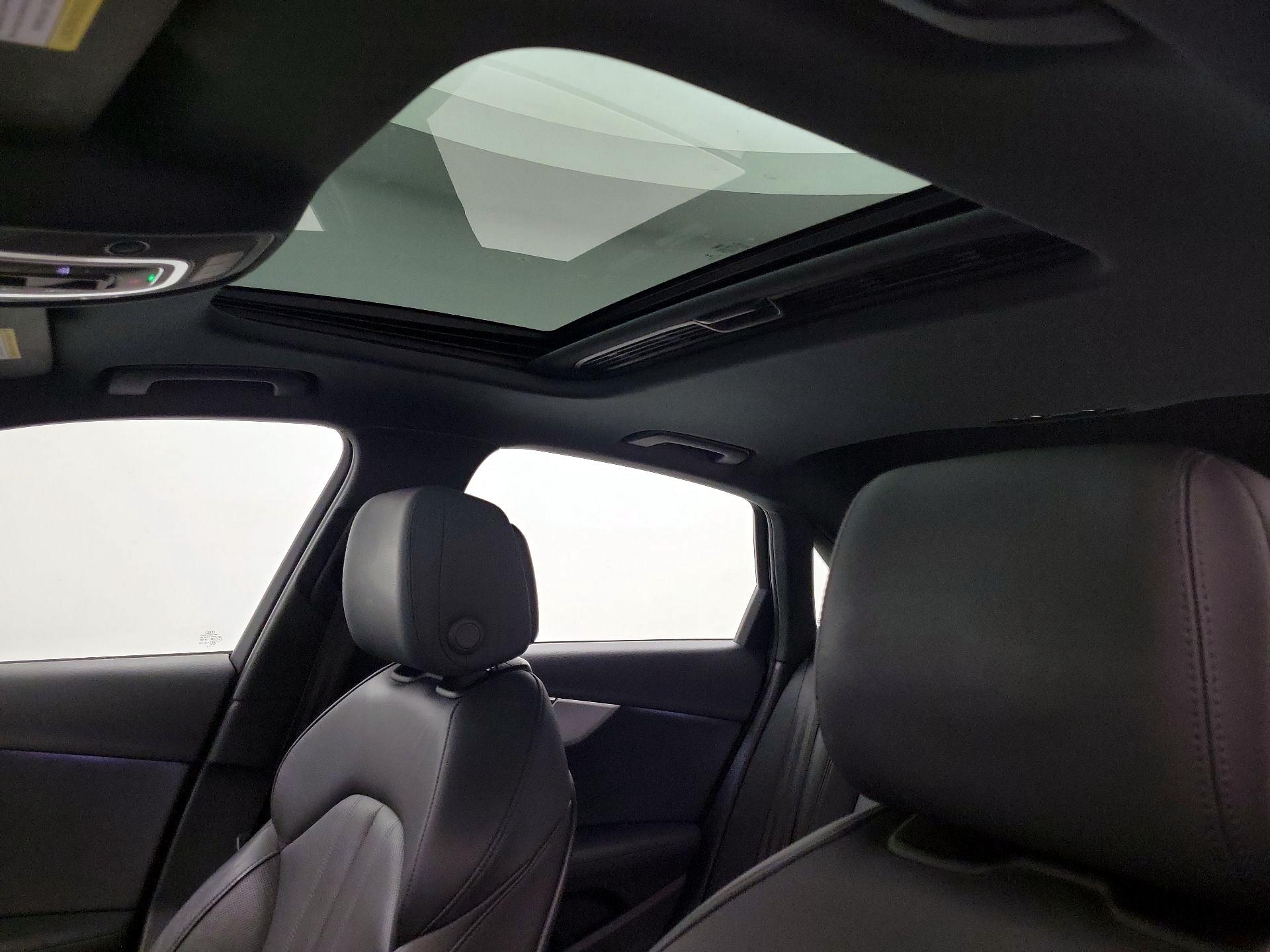 Thumbnail: 2019 Audi A4 - 18