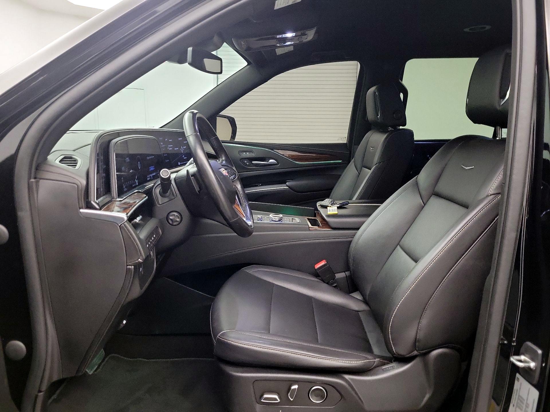 Thumbnail: 2022 Cadillac Escalade - 9