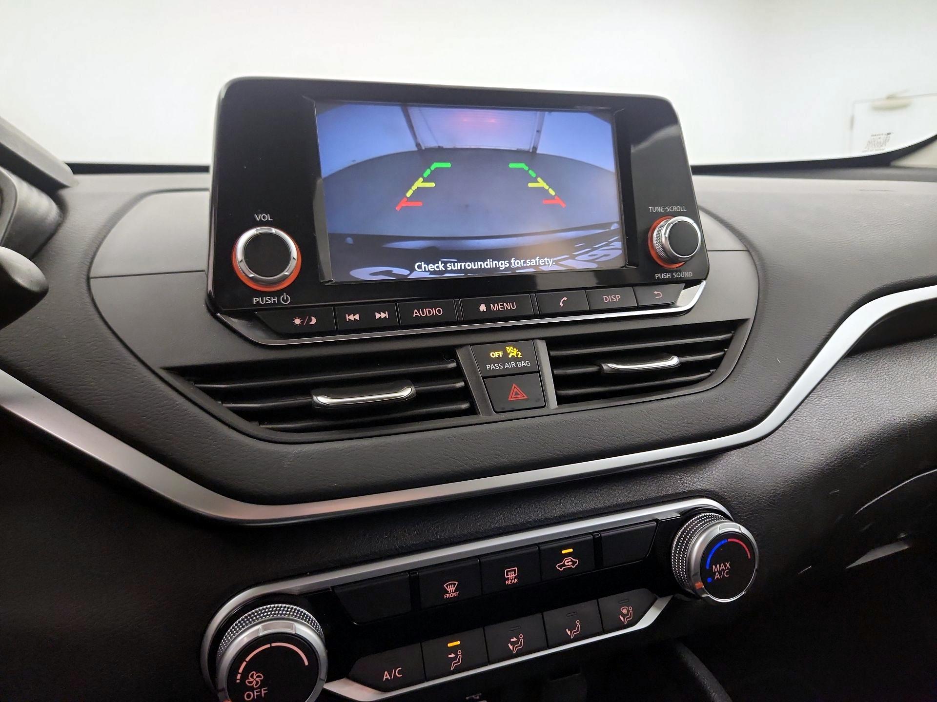 Thumbnail: 2021 Nissan Altima - 11