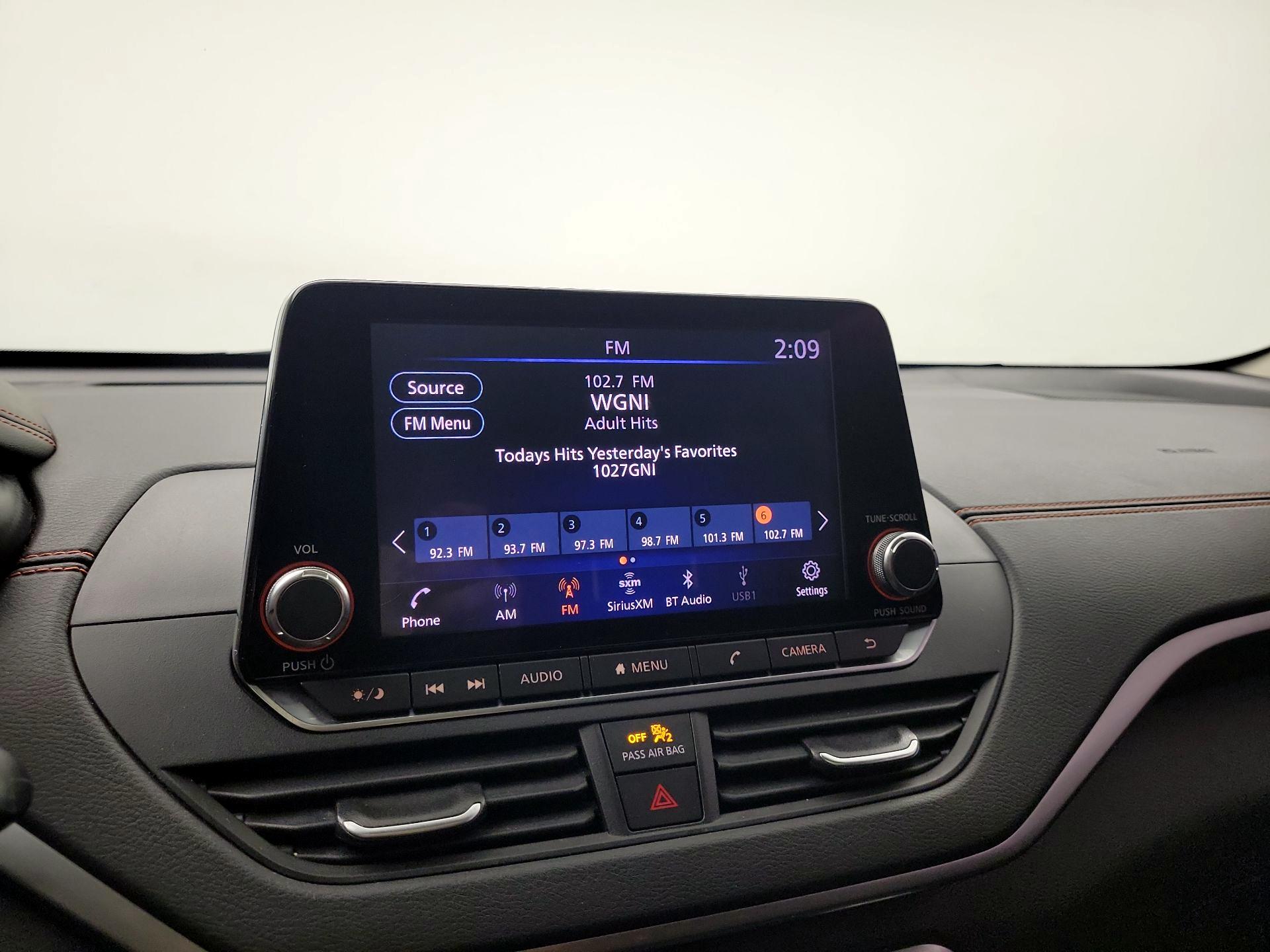 Thumbnail: 2021 Nissan Altima - 15