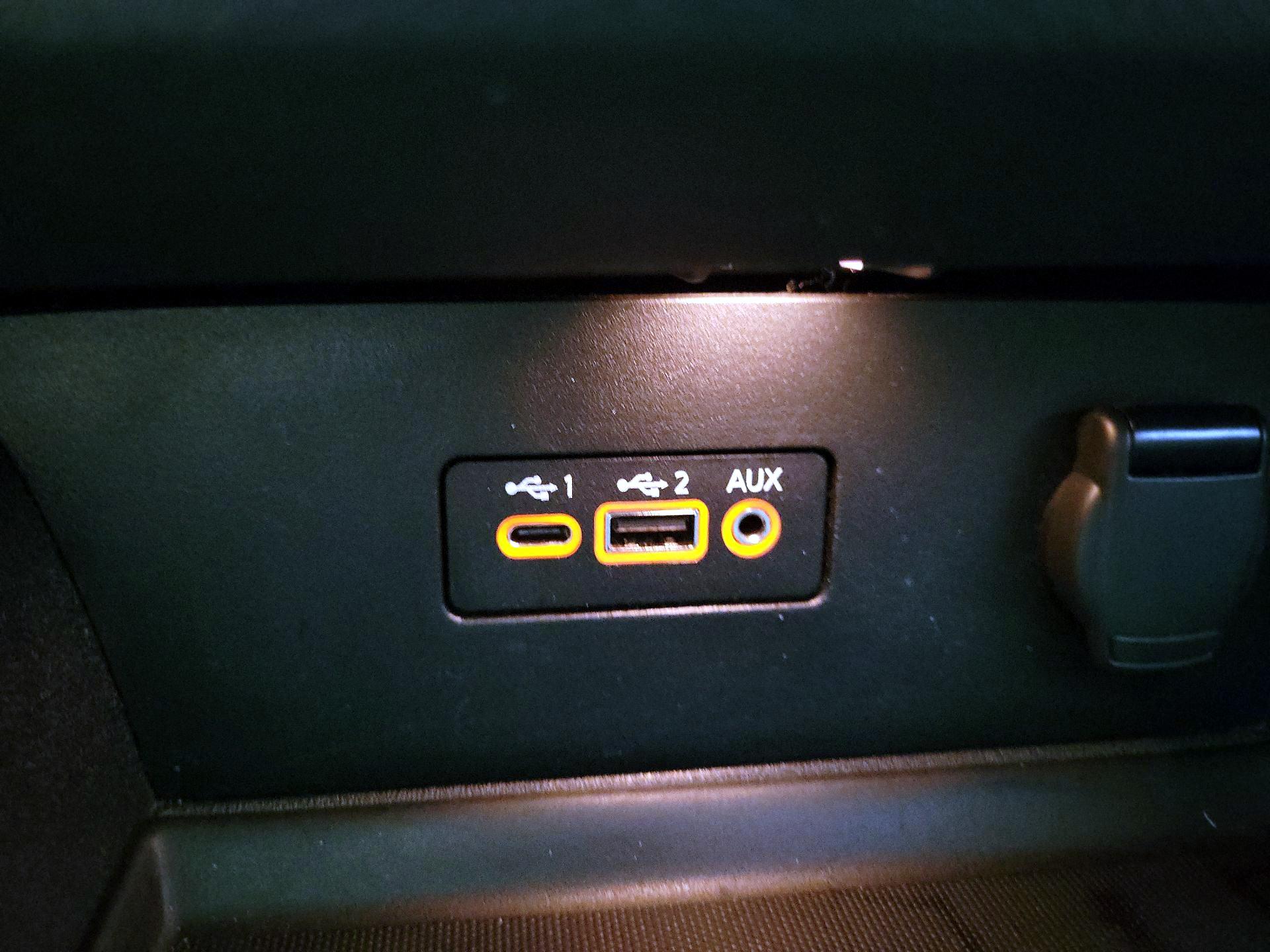 Thumbnail: 2021 Nissan Altima - 18