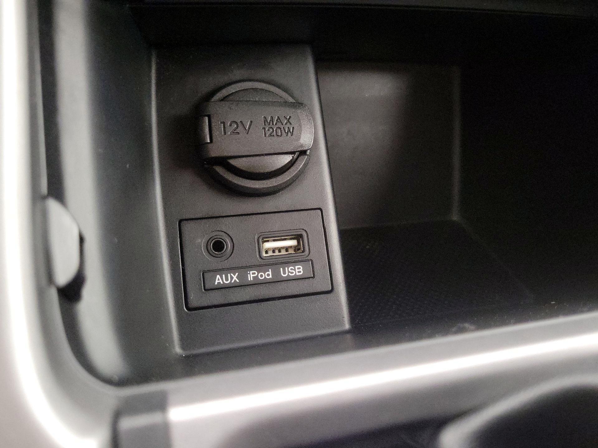 Thumbnail: 2014 Hyundai Elantra - 18