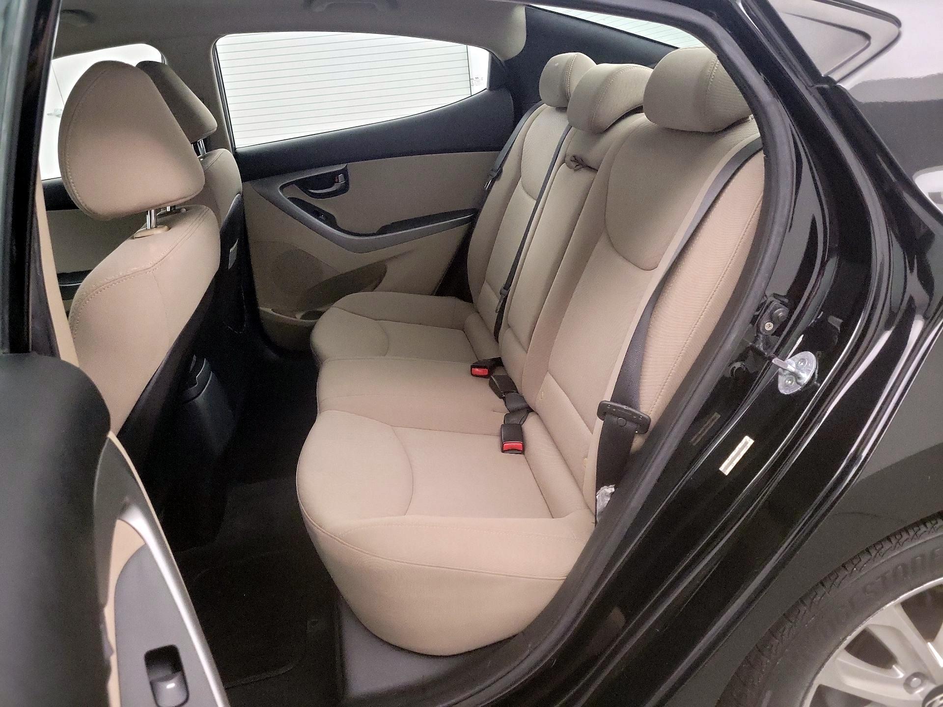 Thumbnail: 2014 Hyundai Elantra - 19