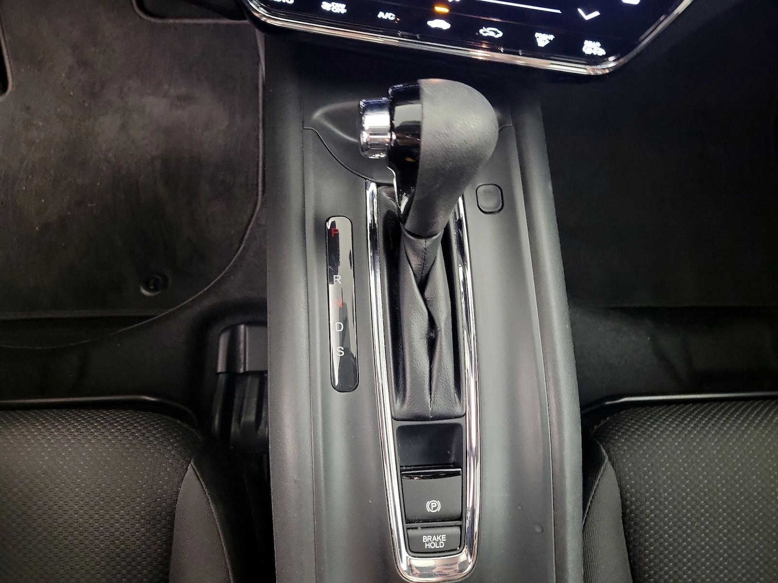 2016 Honda HR-V EX - Photo 18