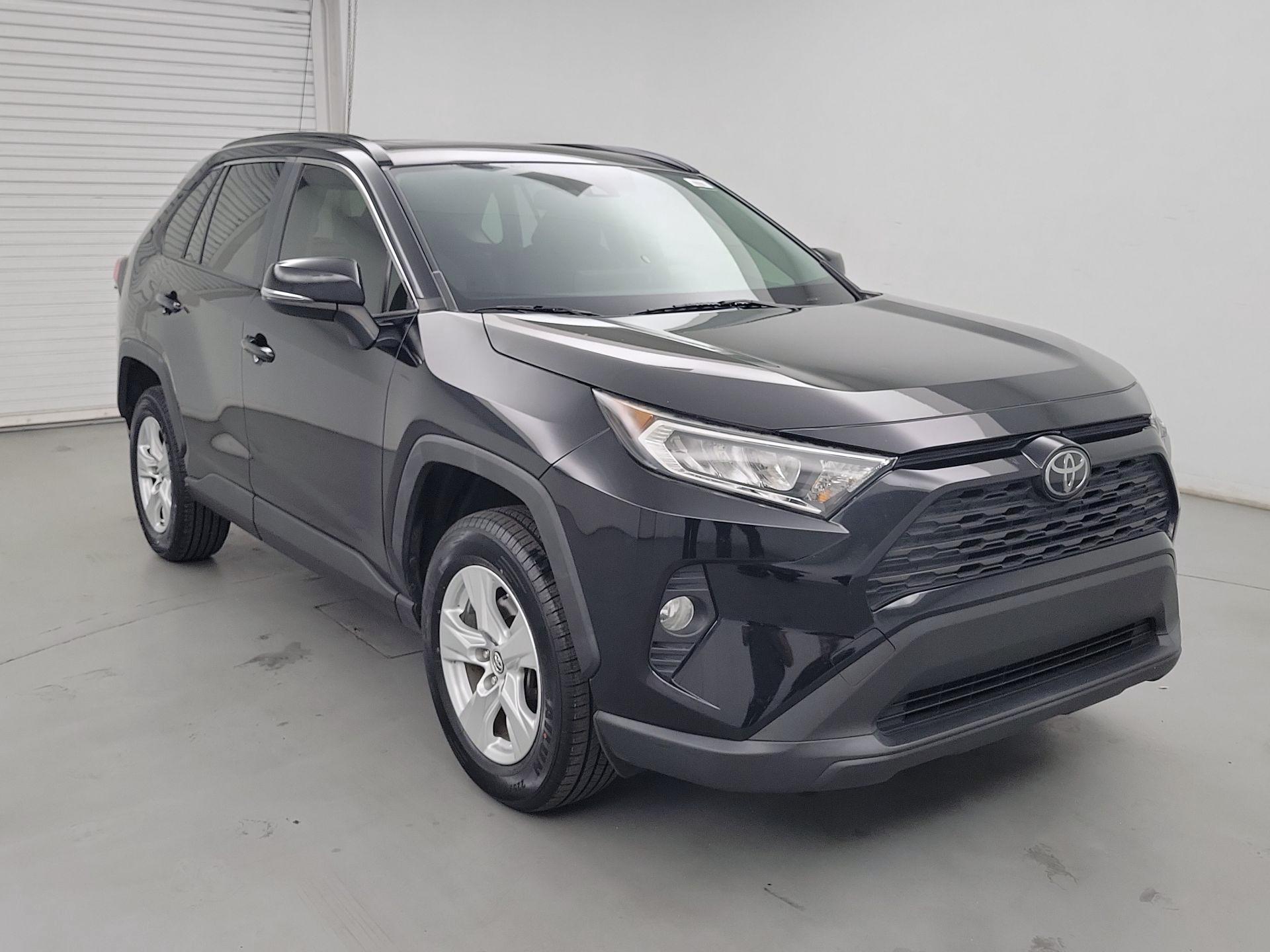 Thumbnail: 2019 Toyota RAV4 - 1