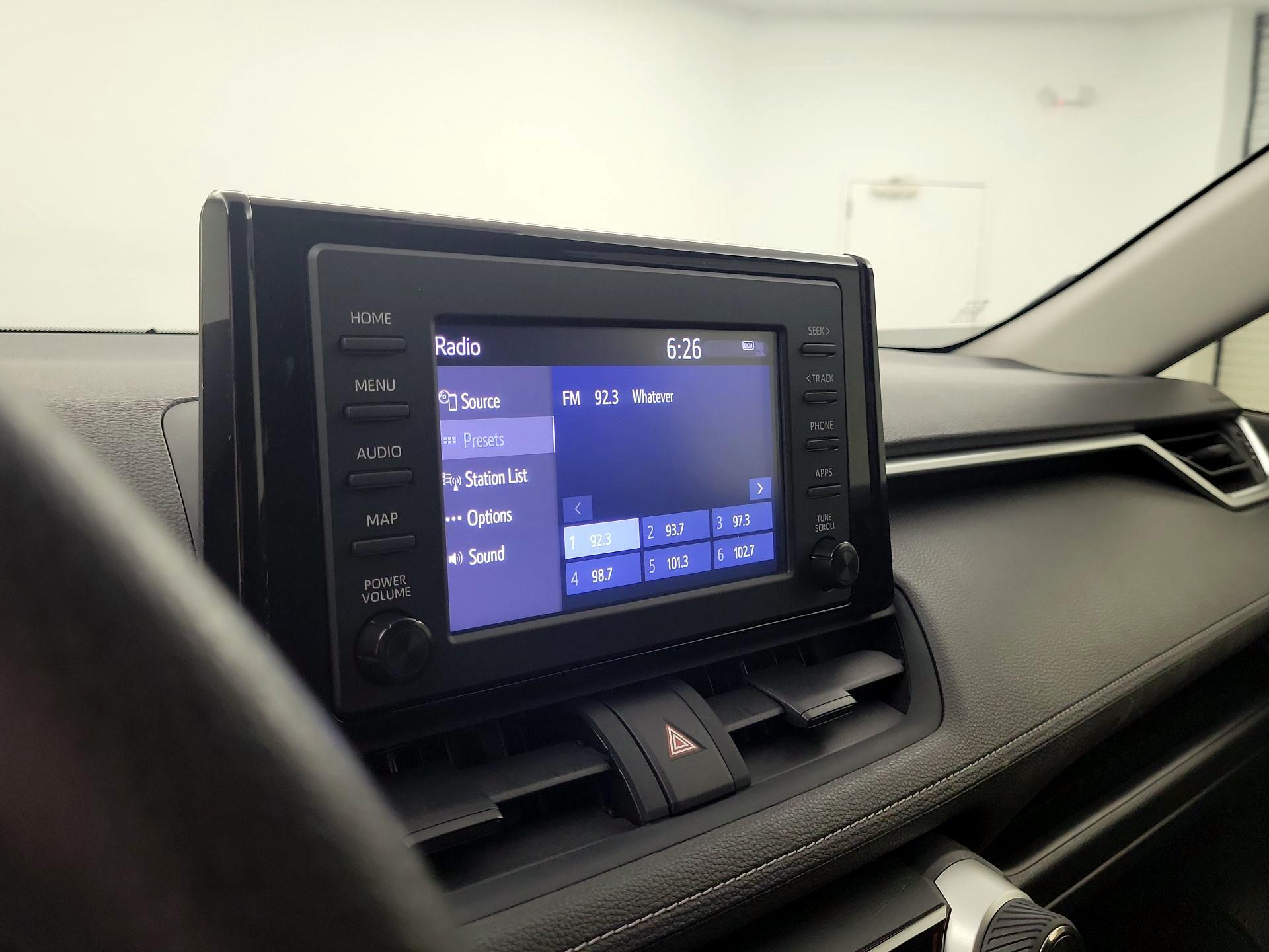 Thumbnail: 2019 Toyota RAV4 - 13