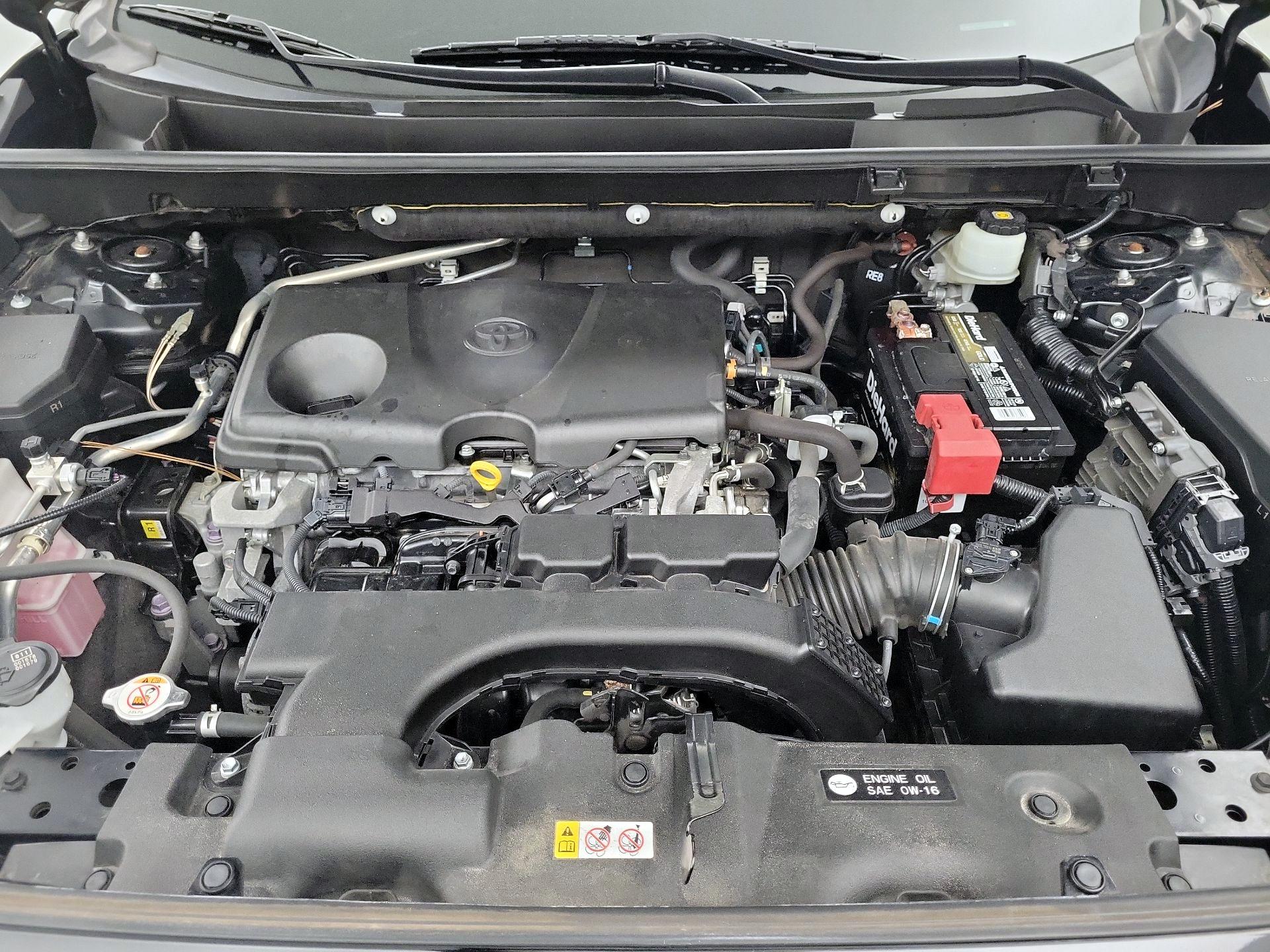 Thumbnail: 2019 Toyota RAV4 - 20