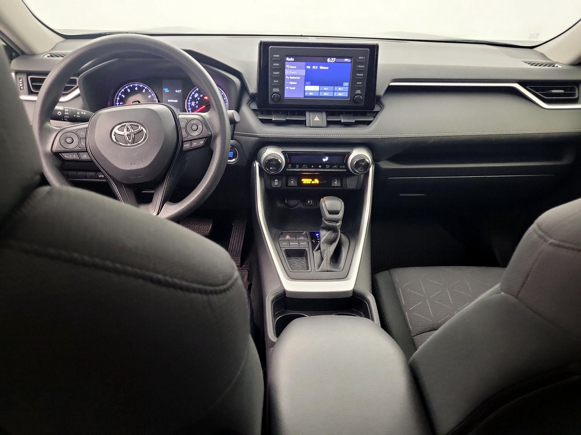 Thumbnail: 2019 Toyota RAV4 - 8