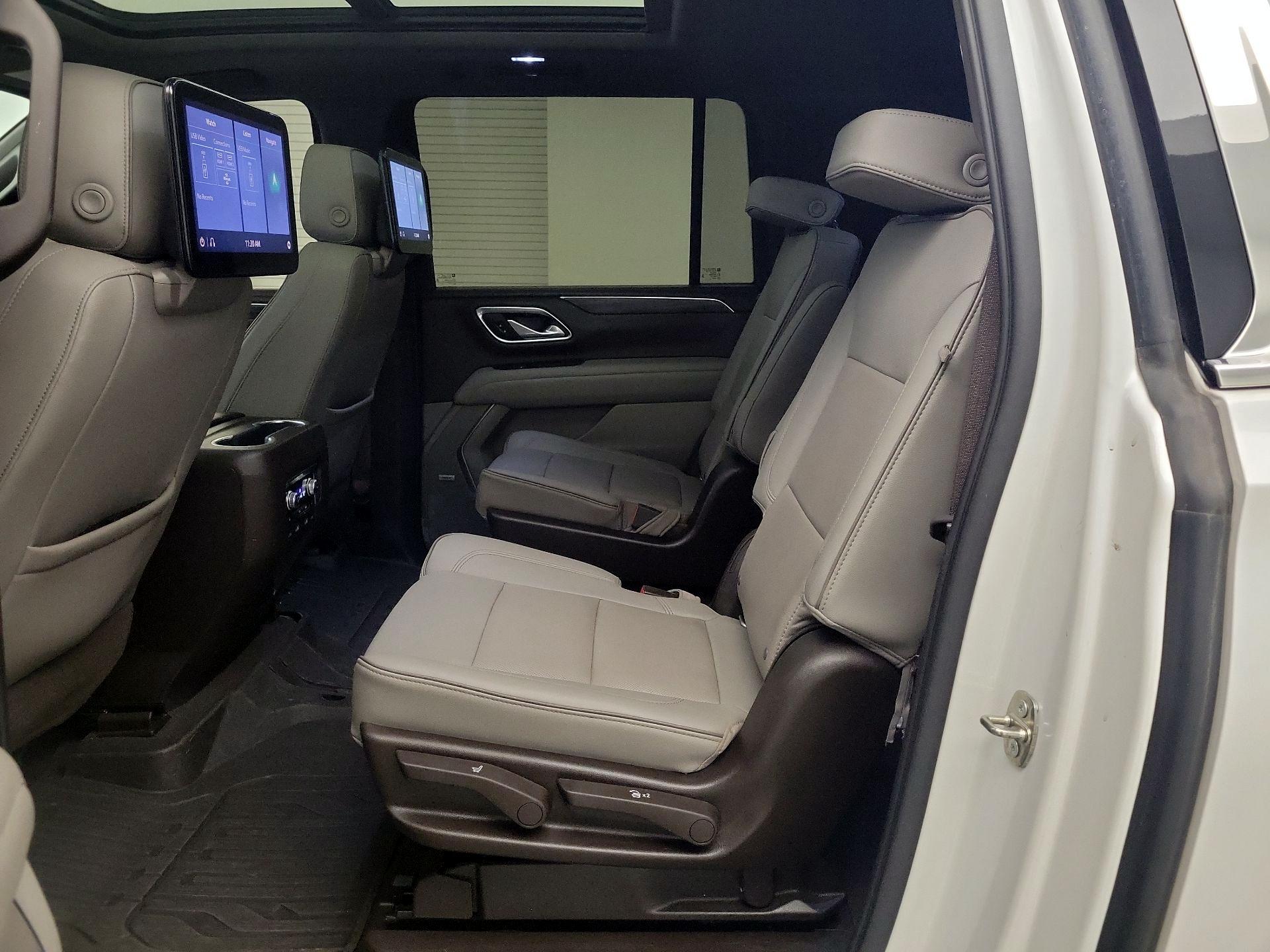 Thumbnail: 2021 GMC Yukon XL - 19