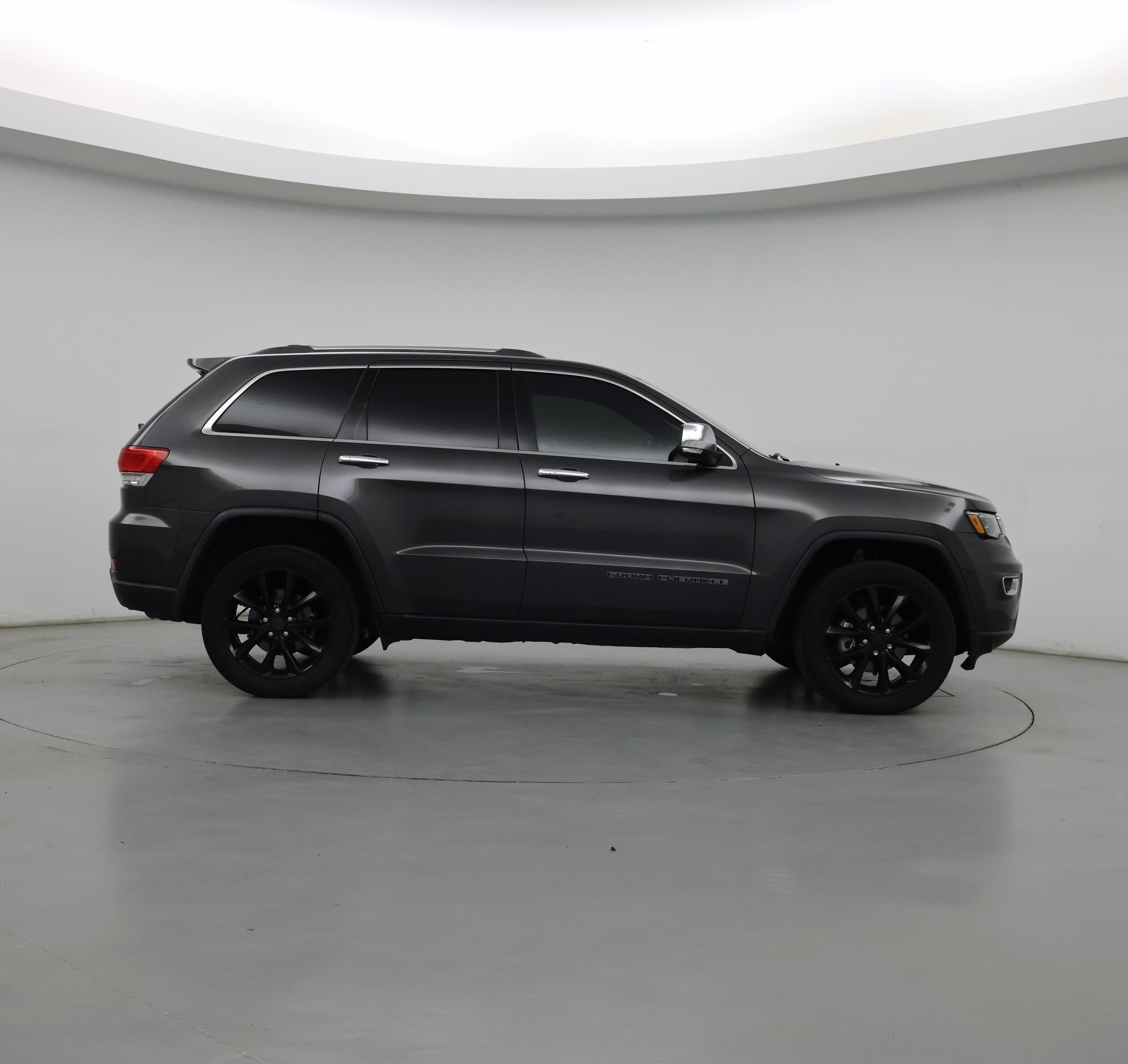 Thumbnail: 2018 Jeep Grand Cherokee - 7