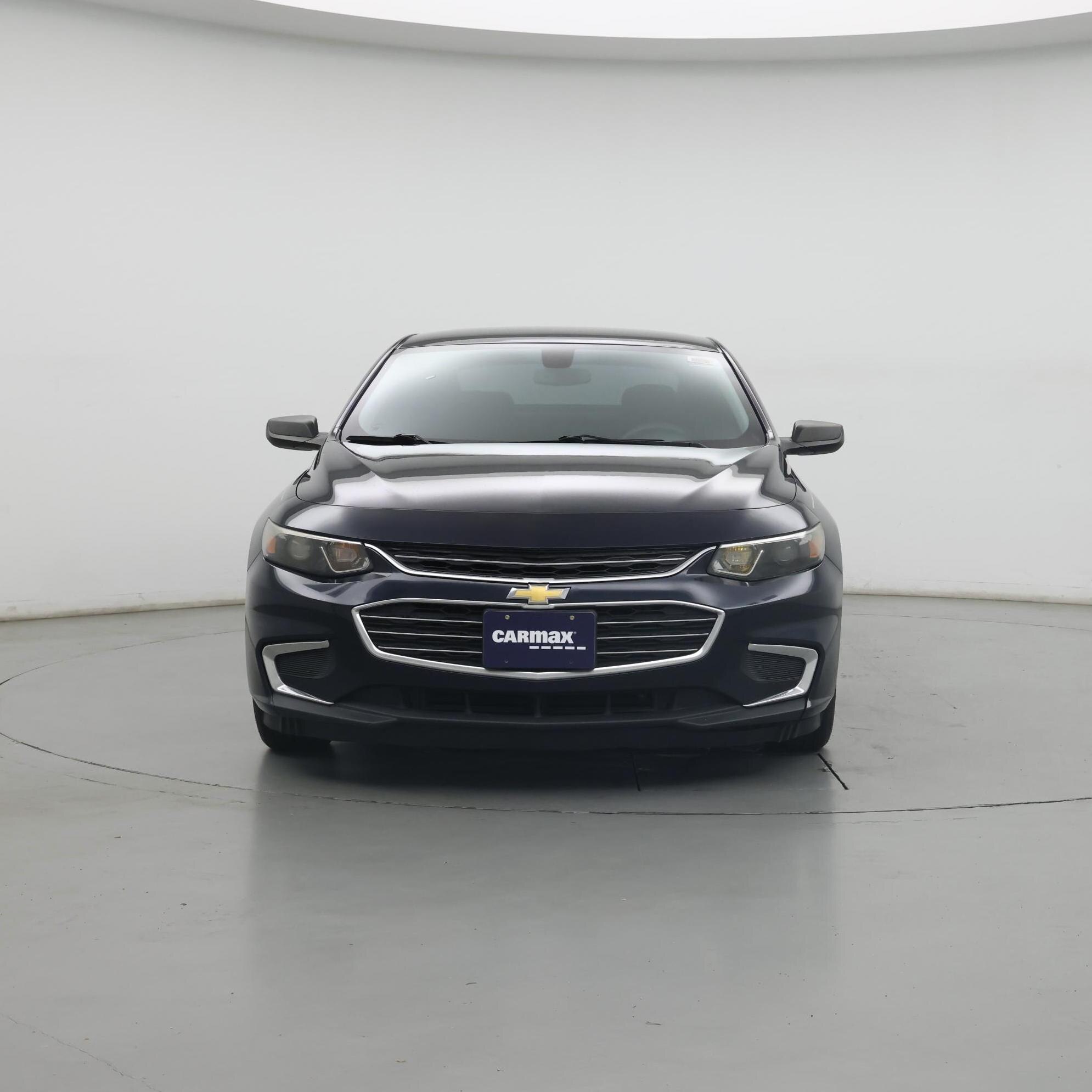 Thumbnail: 2017 Chevrolet Malibu - 5