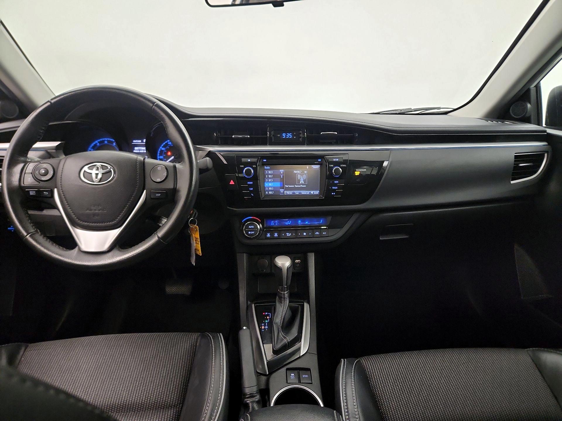 Thumbnail: 2016 Toyota Corolla - 9