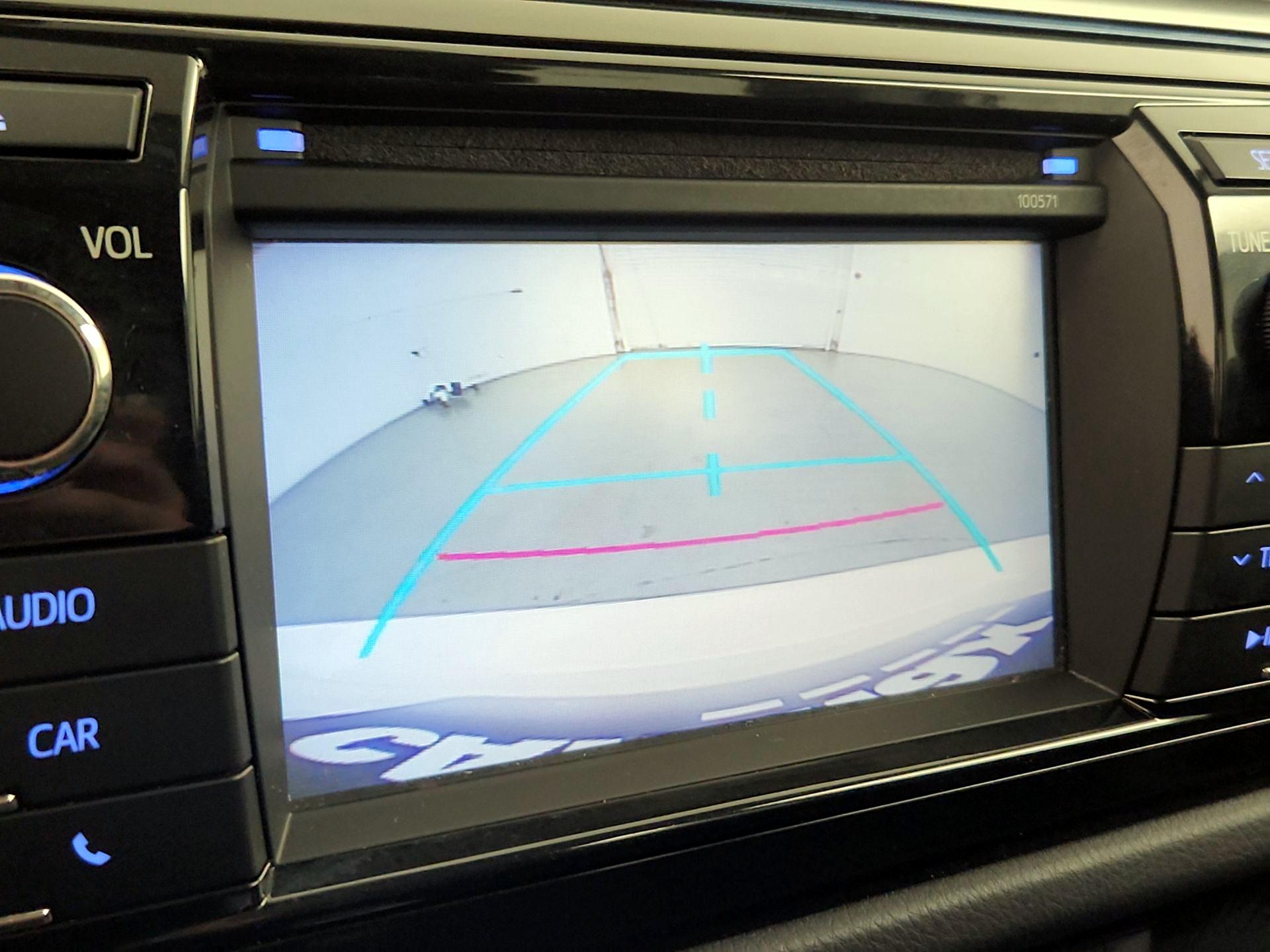 Thumbnail: 2016 Toyota Corolla - 14