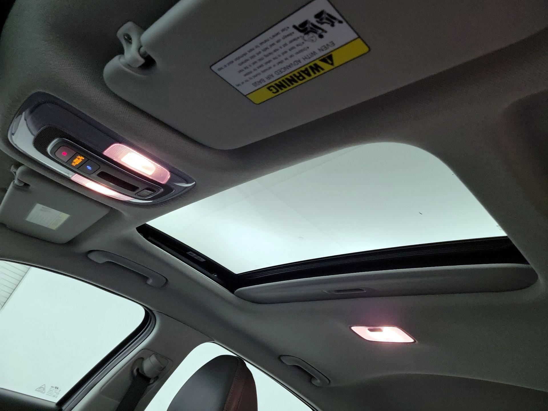 Thumbnail: 2024 Hyundai Elantra - 18