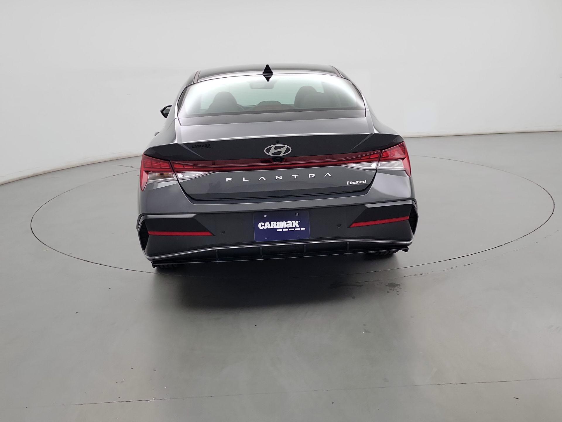 Thumbnail: 2024 Hyundai Elantra - 6