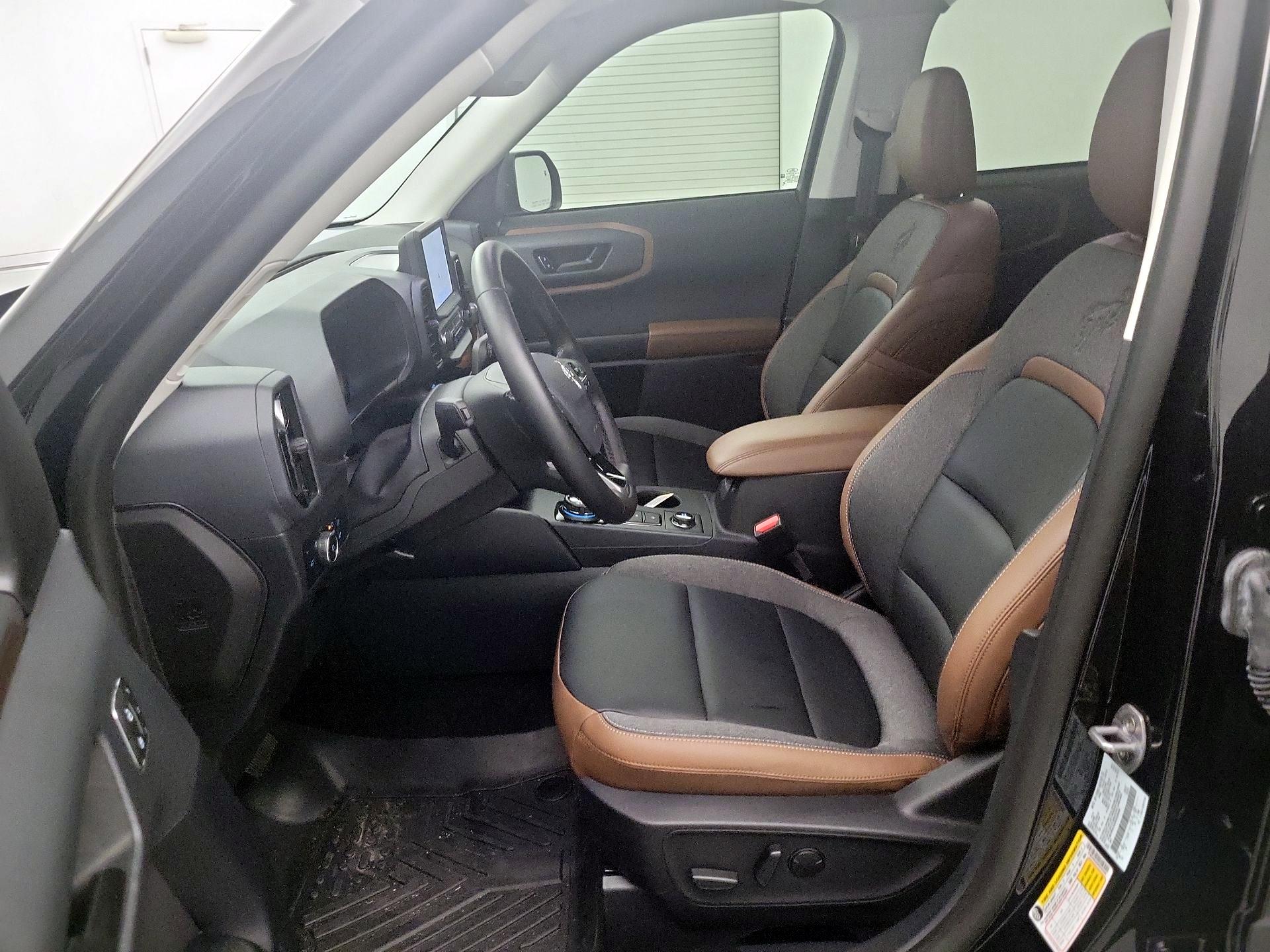 Thumbnail: 2024 Ford Bronco Sport - 9