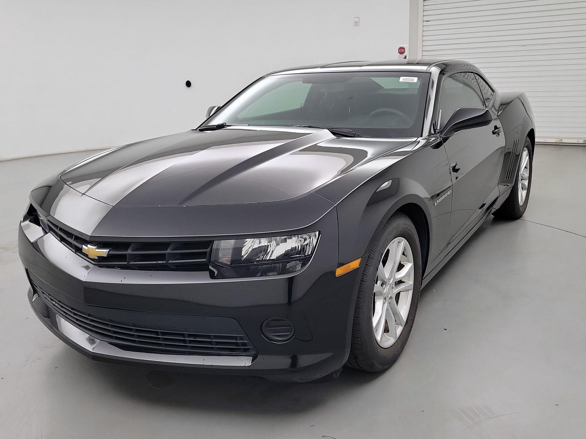 Thumbnail: 2015 Chevrolet Camaro - 3