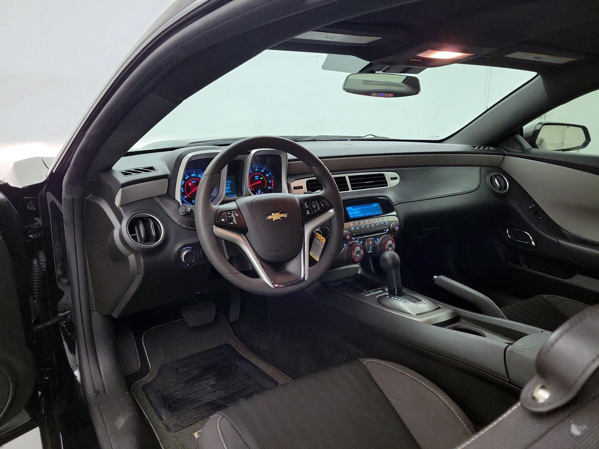 Thumbnail: 2015 Chevrolet Camaro - 8