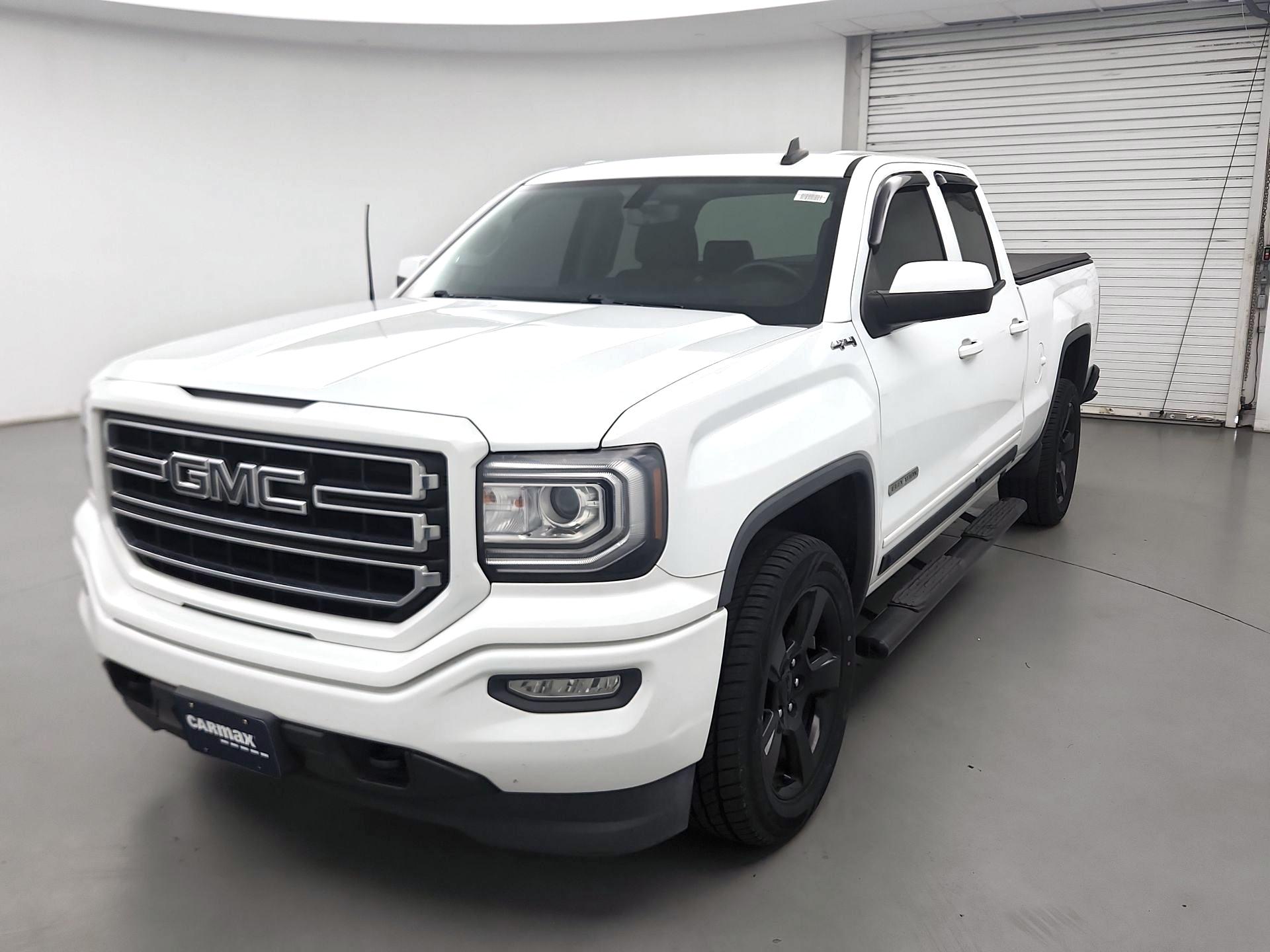 Thumbnail: 2017 GMC Sierra 1500 - 3