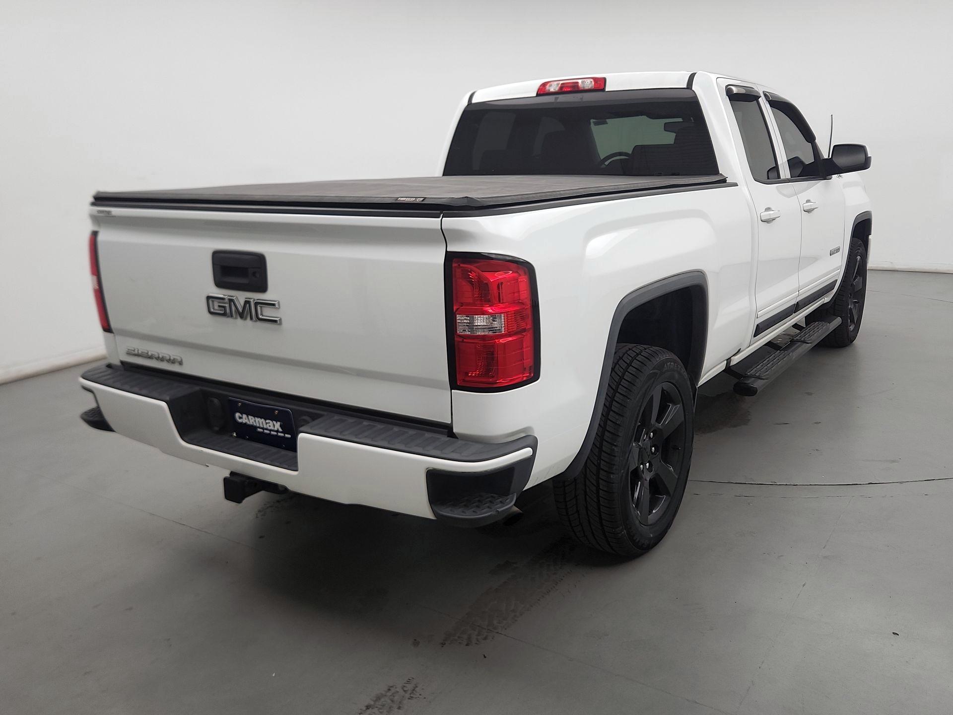 Thumbnail: 2017 GMC Sierra 1500 - 5