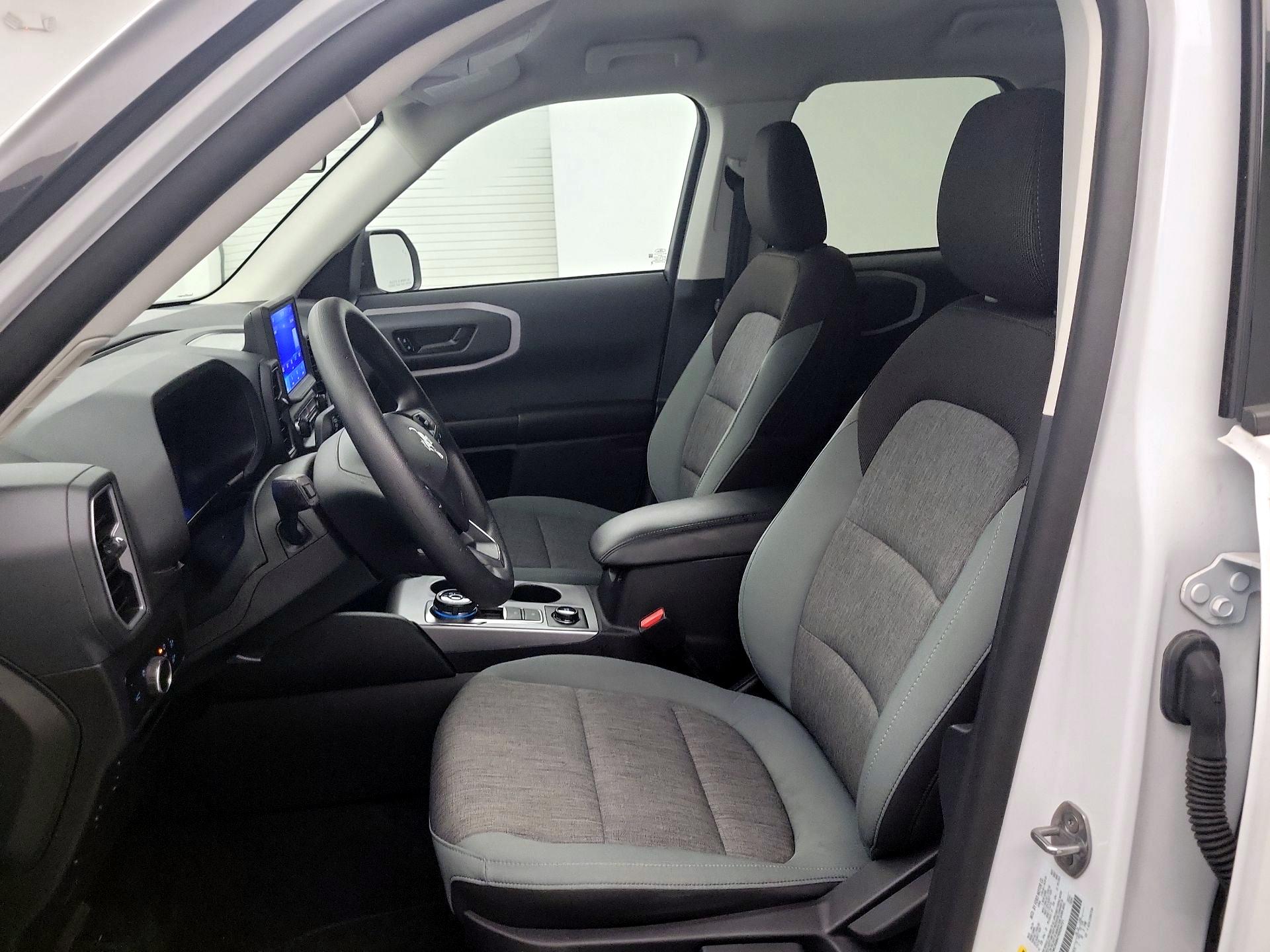 Thumbnail: 2024 Ford Bronco Sport - 9