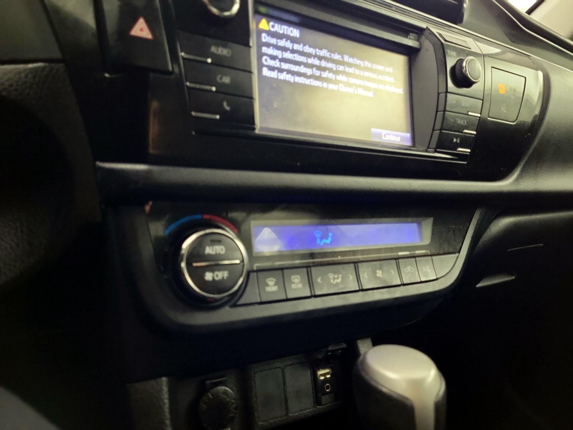 Thumbnail: 2016 Toyota Corolla - 14