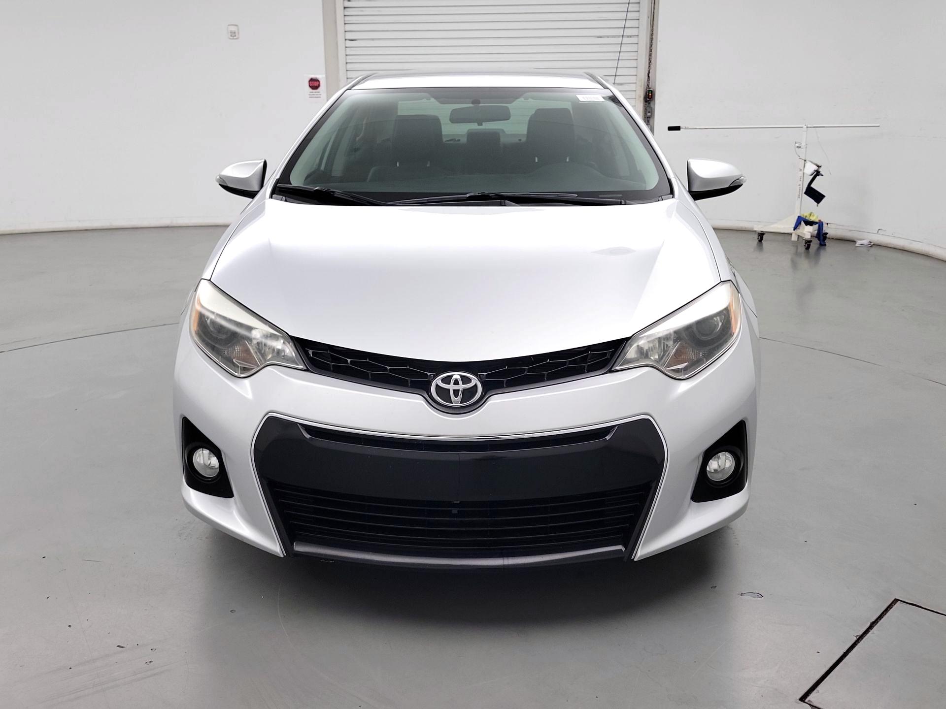 Thumbnail: 2016 Toyota Corolla - 2