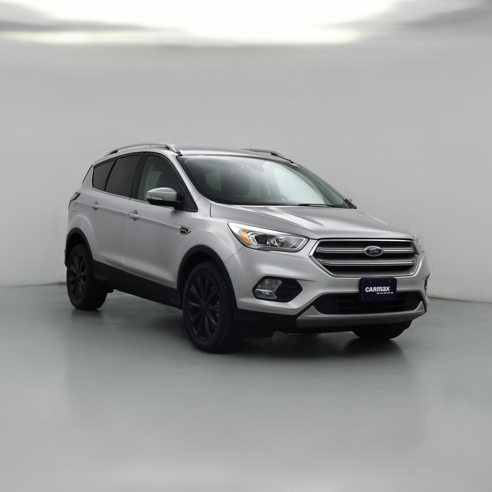 Thumbnail: 2017 Ford Escape - 1
