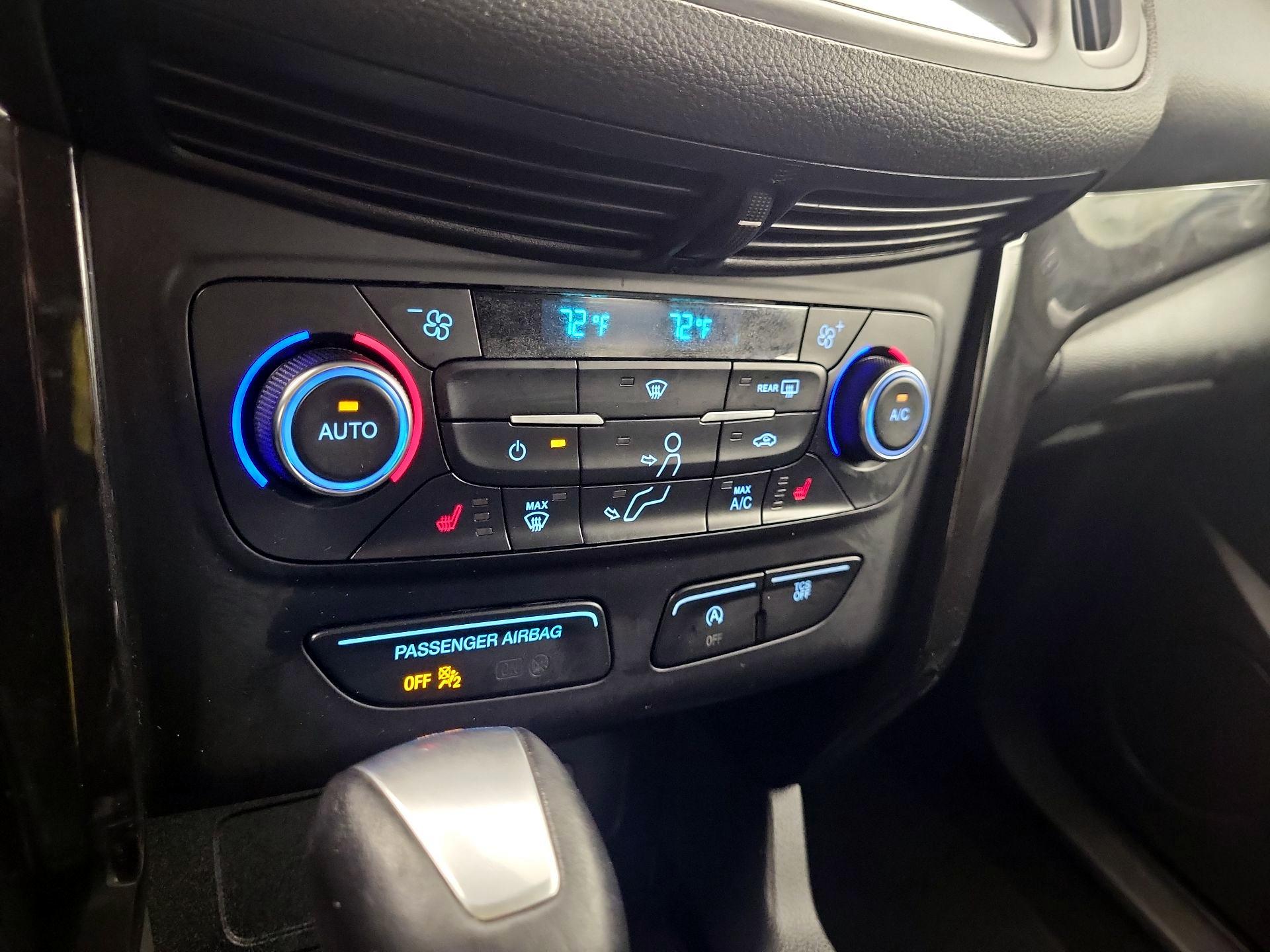 Thumbnail: 2017 Ford Escape - 17