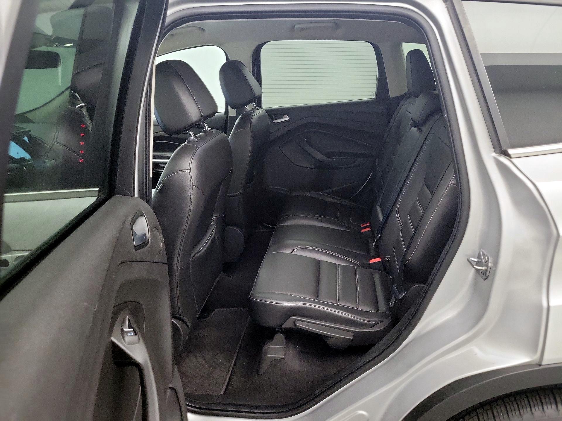 Thumbnail: 2017 Ford Escape - 20