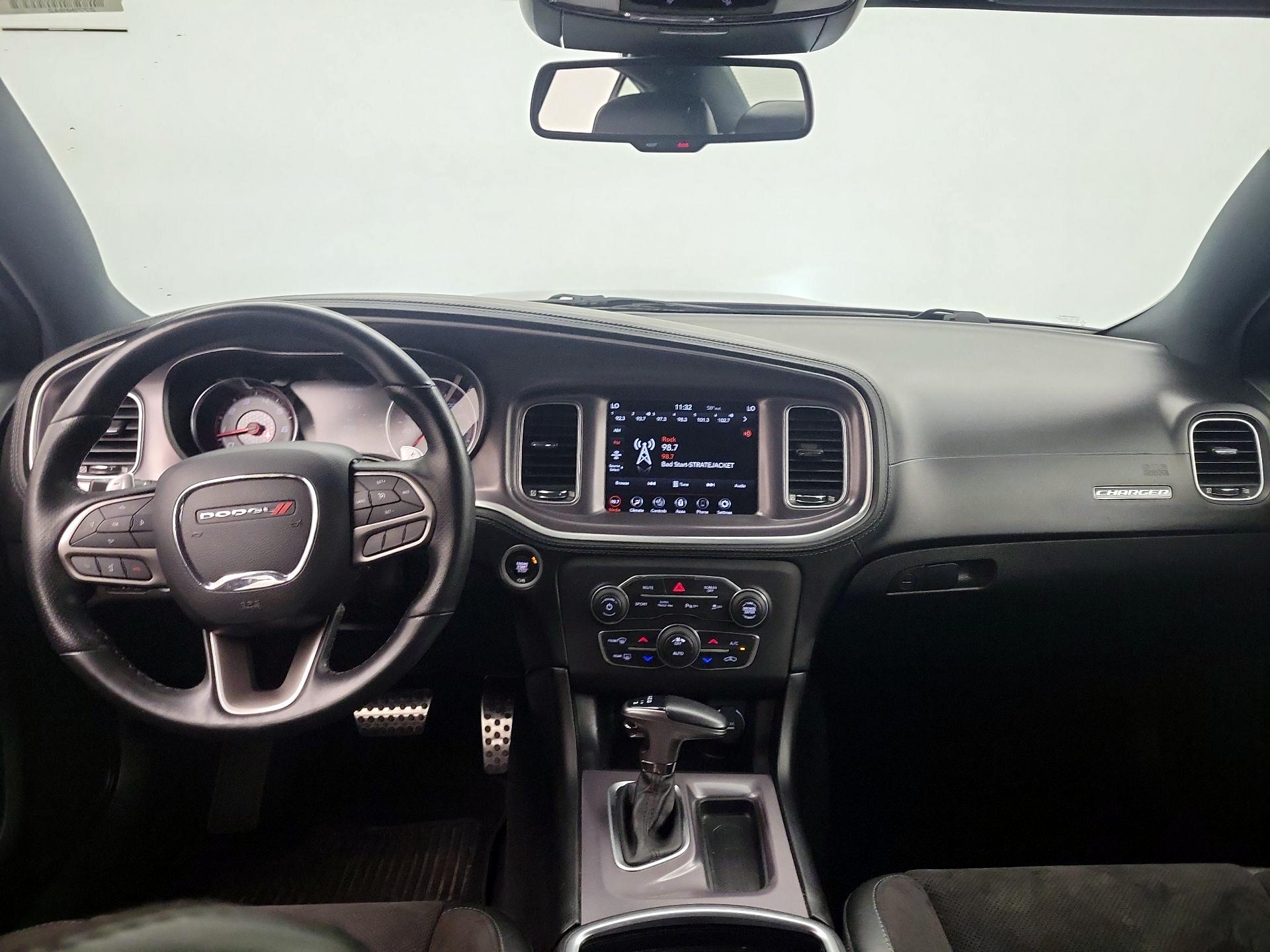 Thumbnail: 2020 Dodge Charger - 9