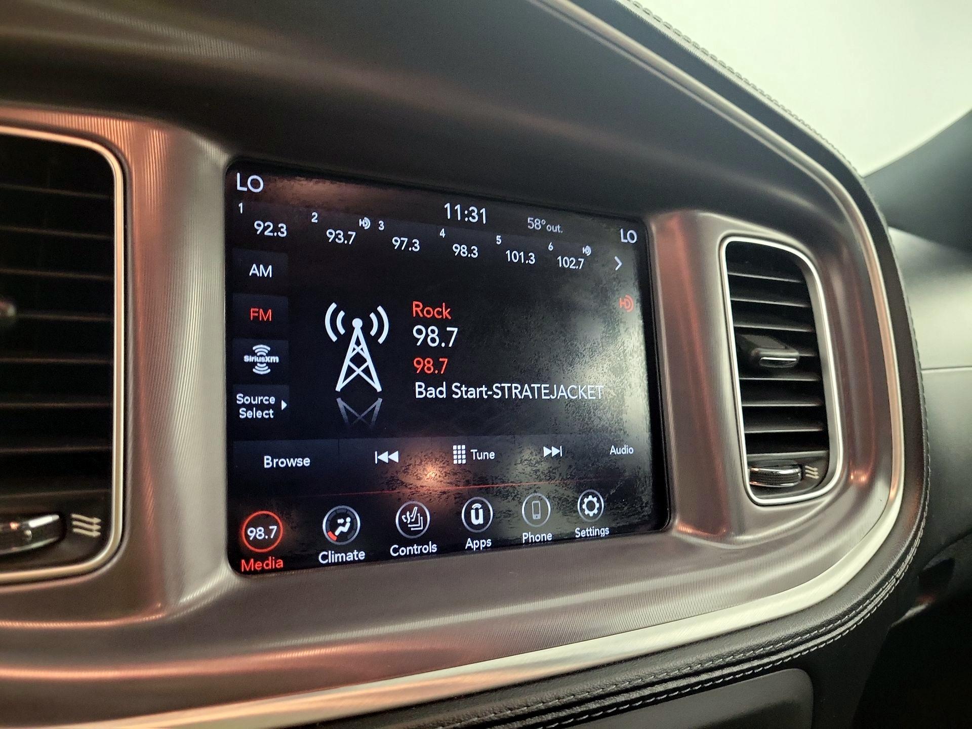 Thumbnail: 2020 Dodge Charger - 15